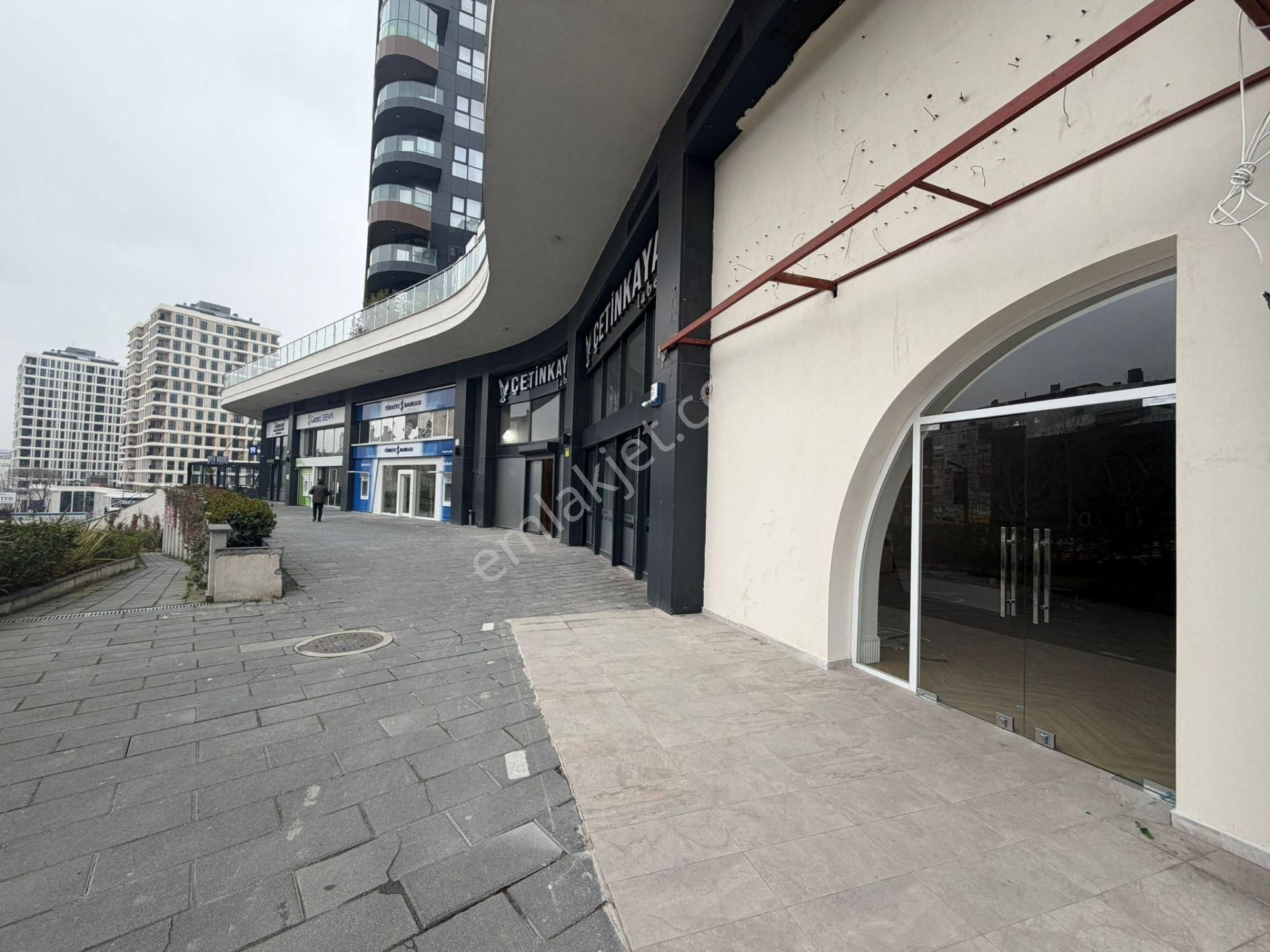 İstanbul House'dan Nef Bahçelievler'de 353m2 Depolu Dükkan