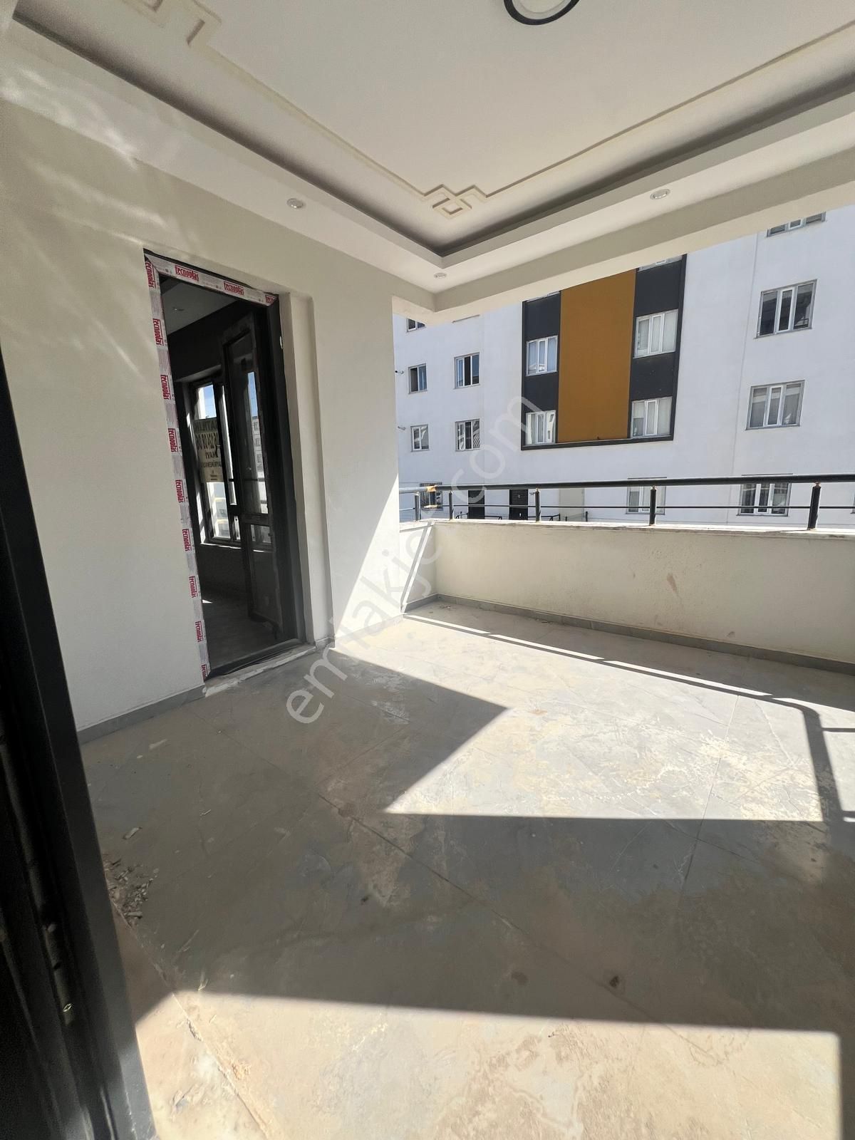 Mavi Emlak Tan Sacır (cüneyt) De Satılık 2+1 Sıfır Lüks Daire 3.200.000tl - Görsel 10