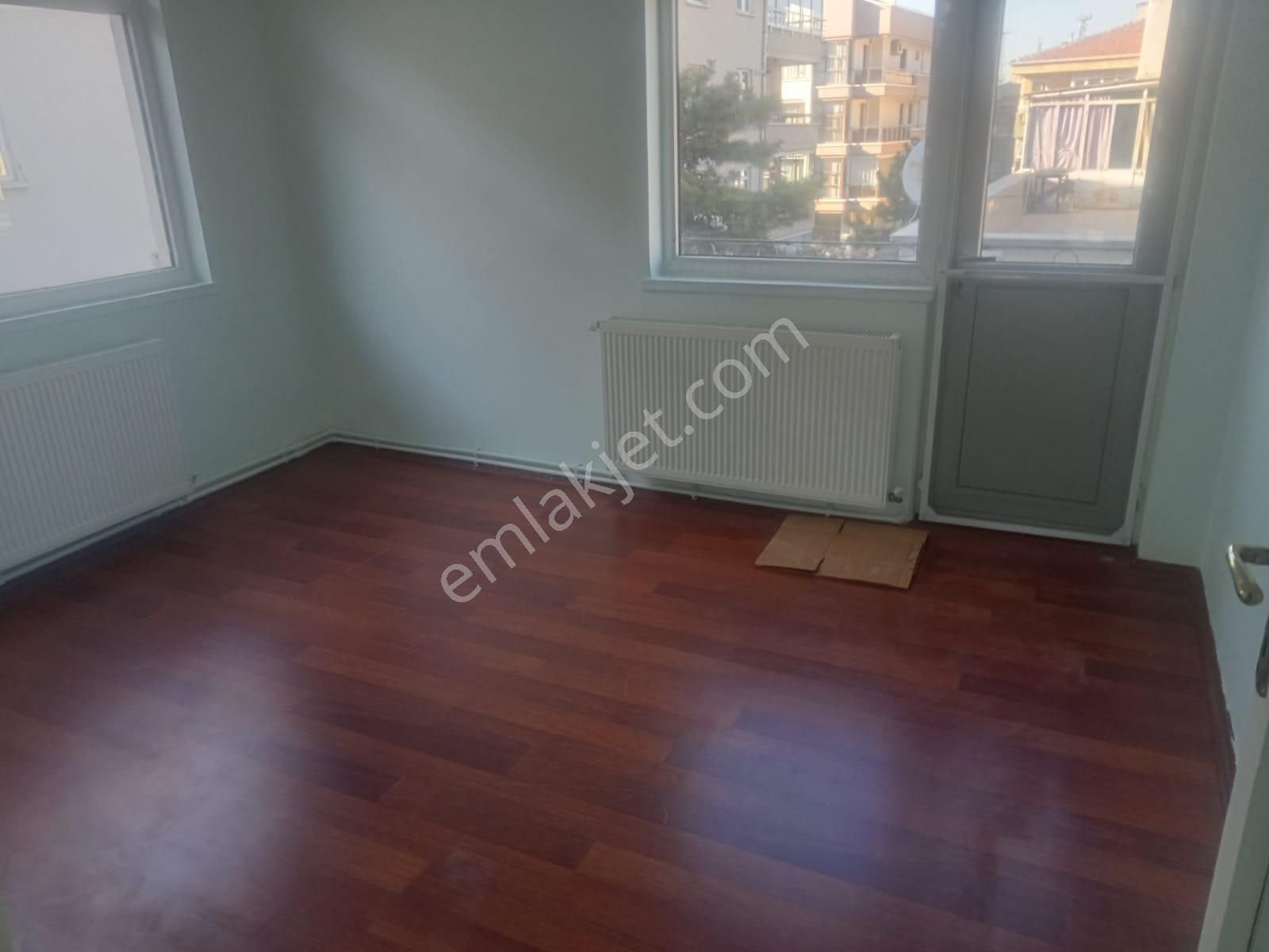 Bahçelievler Azerbeycan Cad Üzerinde 3. Kat Kombili 2+1 Kiralık Daire - Görsel 18