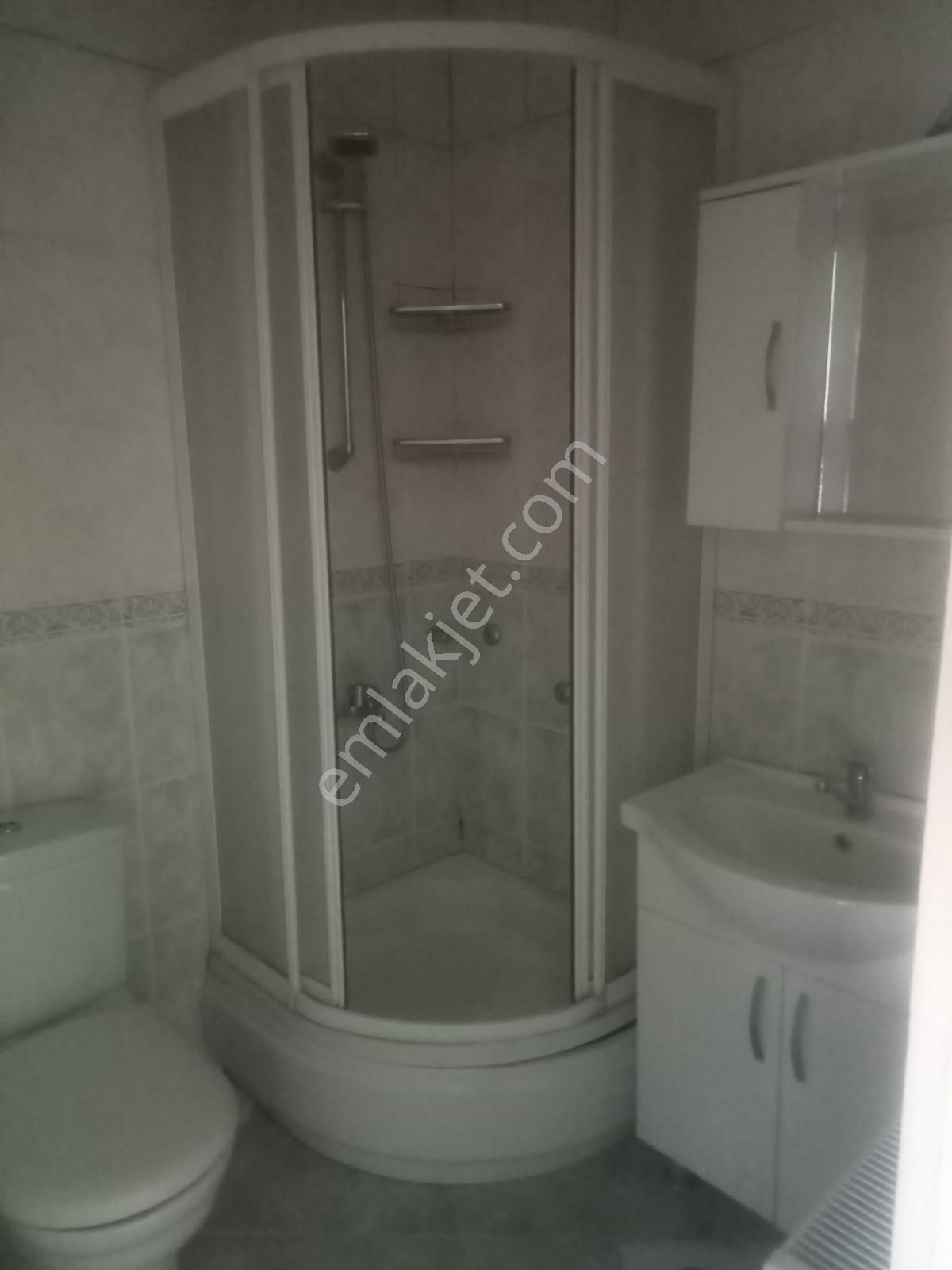 Bahçelievler Azerbeycan Cad Üzerinde 3. Kat Kombili 2+1 Kiralık Daire - Görsel 11