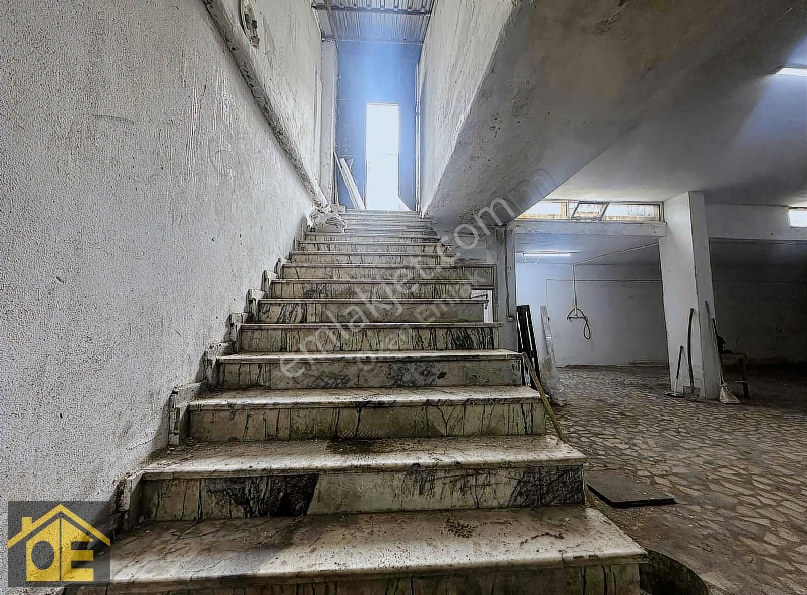 Ozan'dan Cihangir'de 500 Metrekare İşyeri Mağaza Dükkan - Görsel 9