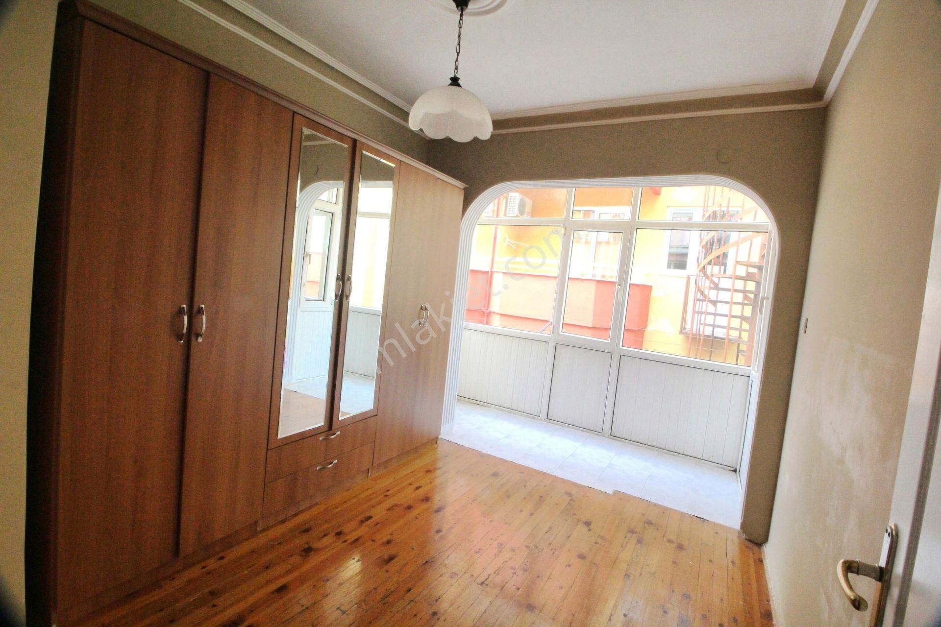 Saray Mah Merkezde Ve Teleferiğa 50 M 2+1 Boş Uzun Dönem Kıralık Daire - Görsel 12