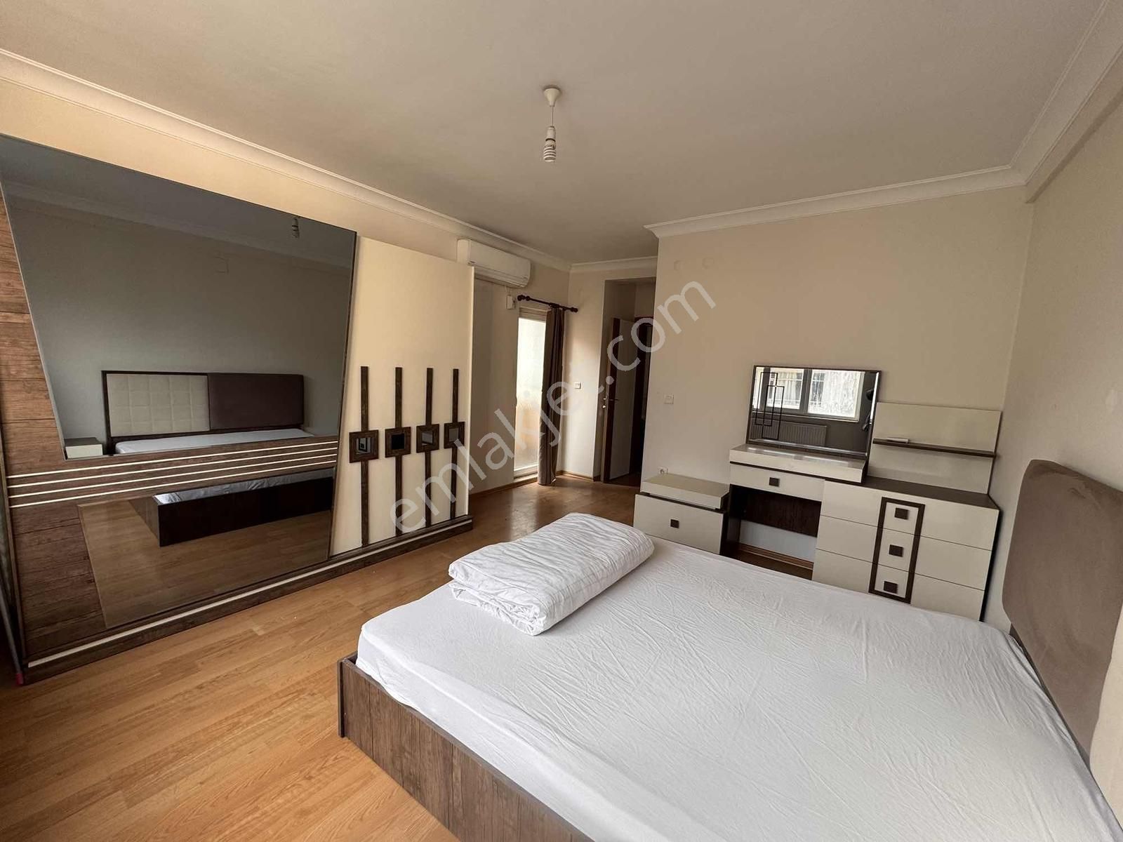 Osmangazi Metro İstasyonu Yürüyüş Mesafesinde Satılık 2+1 - Görsel 11