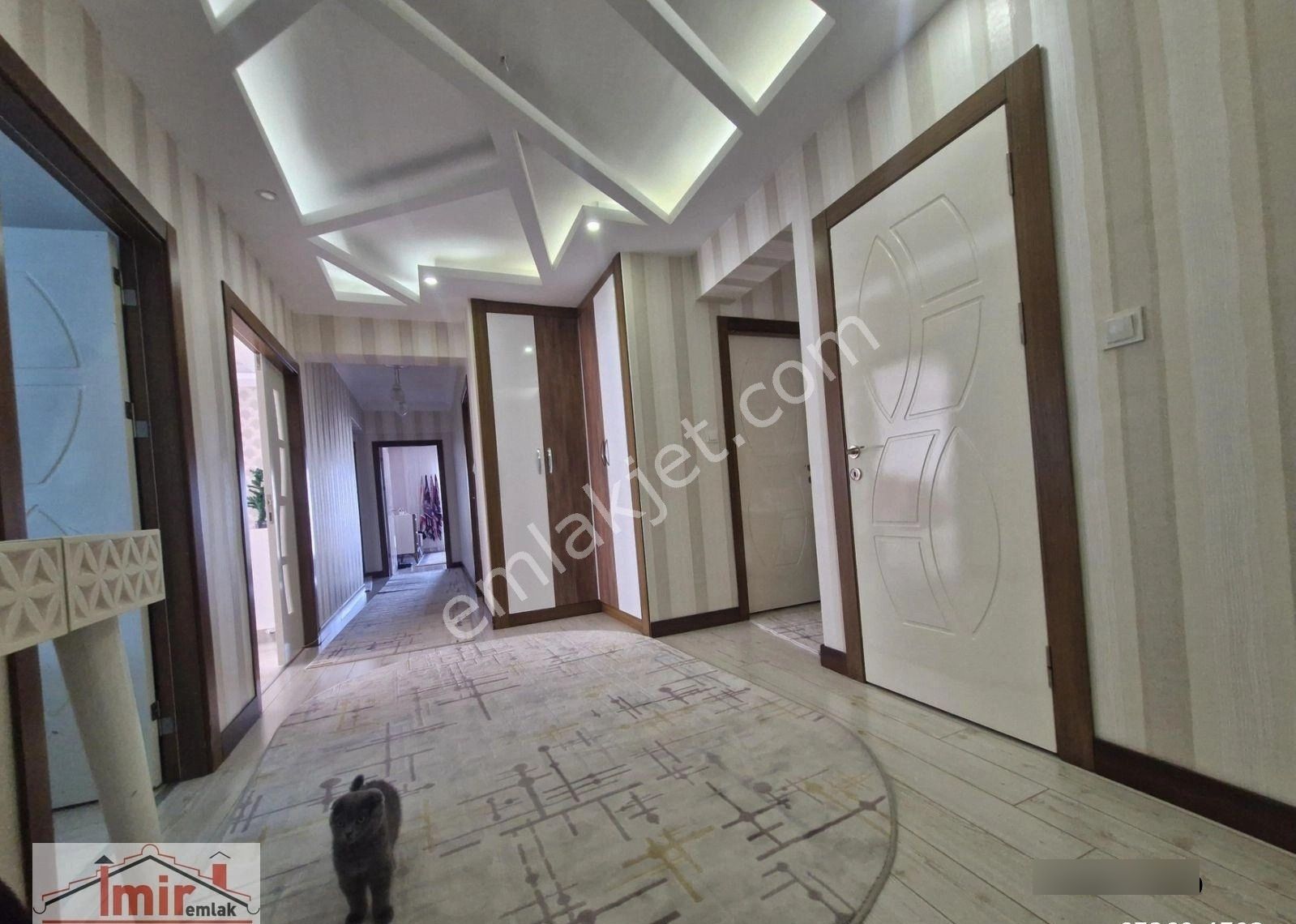 İmir Emlak'tan 4+1 Şehir Manzaralı G.odalı 17.kat Yapılı Daire - Görsel 14