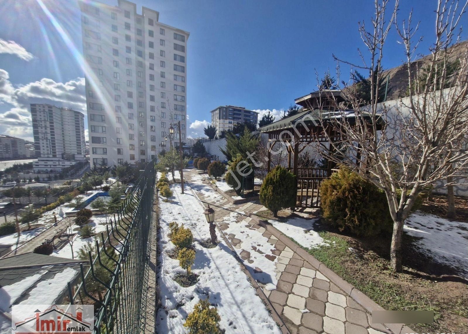 İmir Emlak'tan 4+1 Şehir Manzaralı G.odalı 17.kat Yapılı Daire - Görsel 12