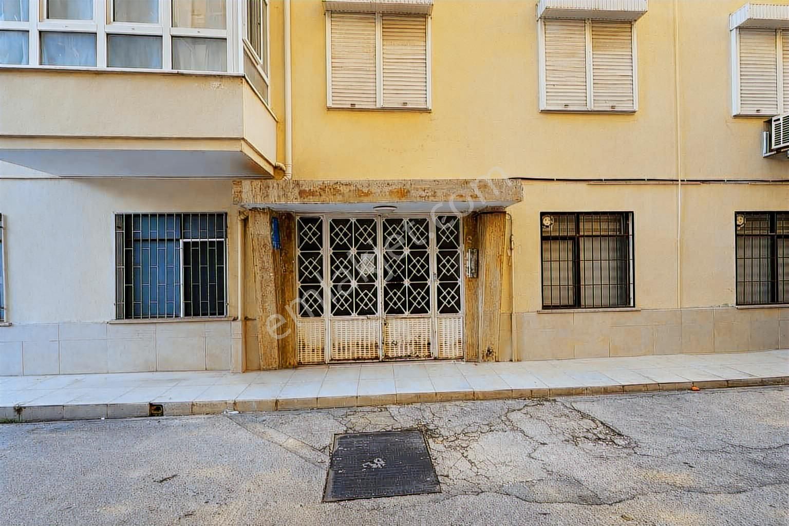 Güllerpınarında İkamete Uygun Satılık 3+1 Ayrı Mutfak Daire - Görsel 8