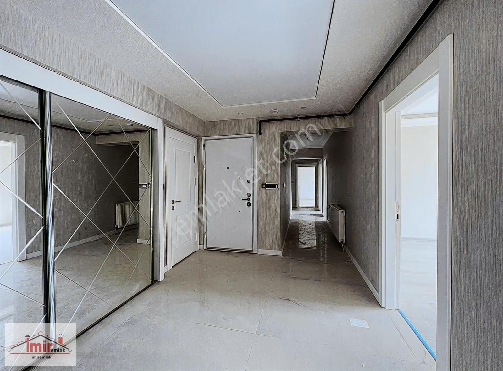 İmir Emlak Ofisinden Hastane Yanı 4+1 180m2 5.kat Site Dairesi - Görsel 6