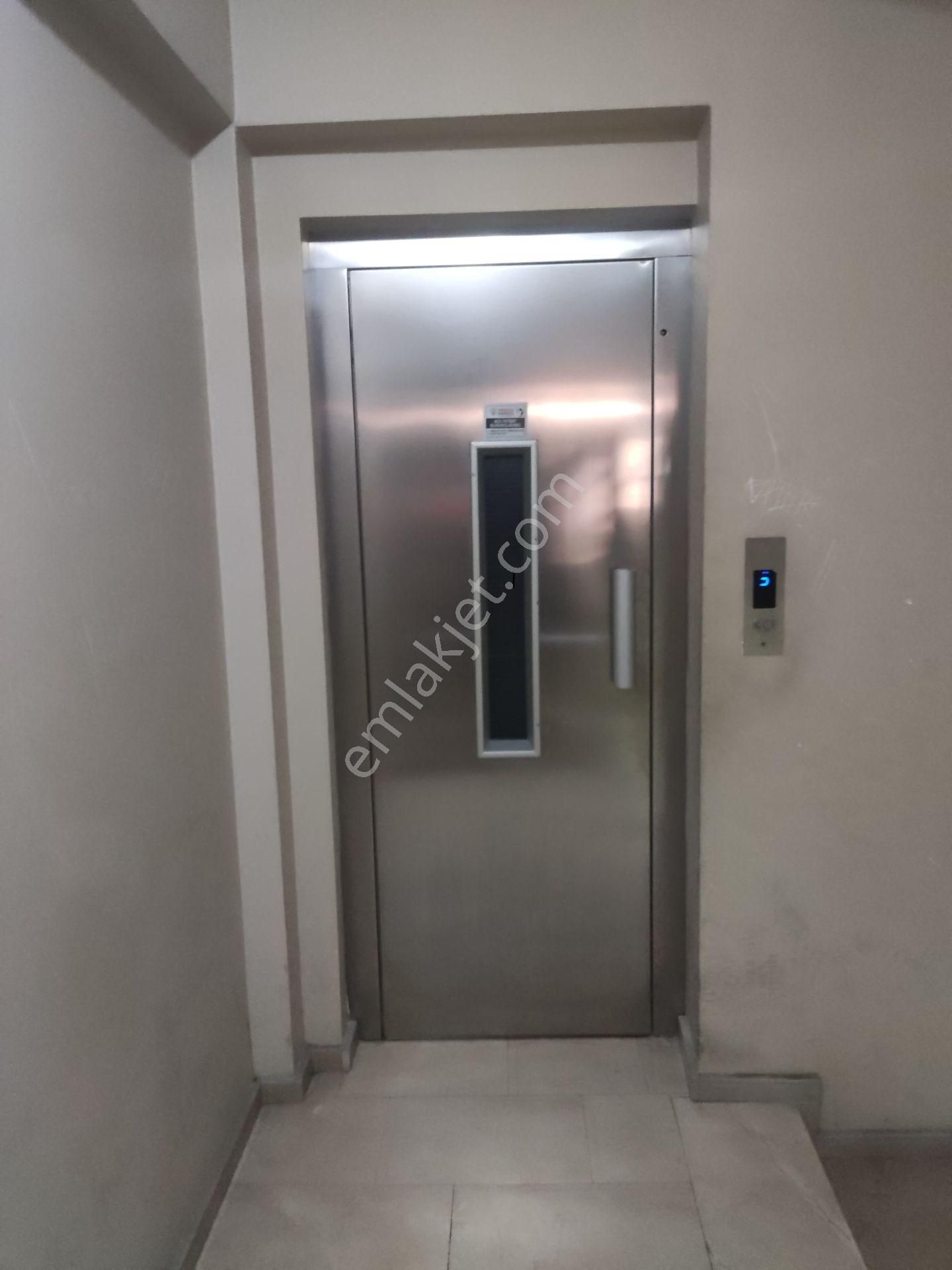 Eyüp Karadolap Mah. Kiralık 2+1 Daire Asansörlü - Görsel 6