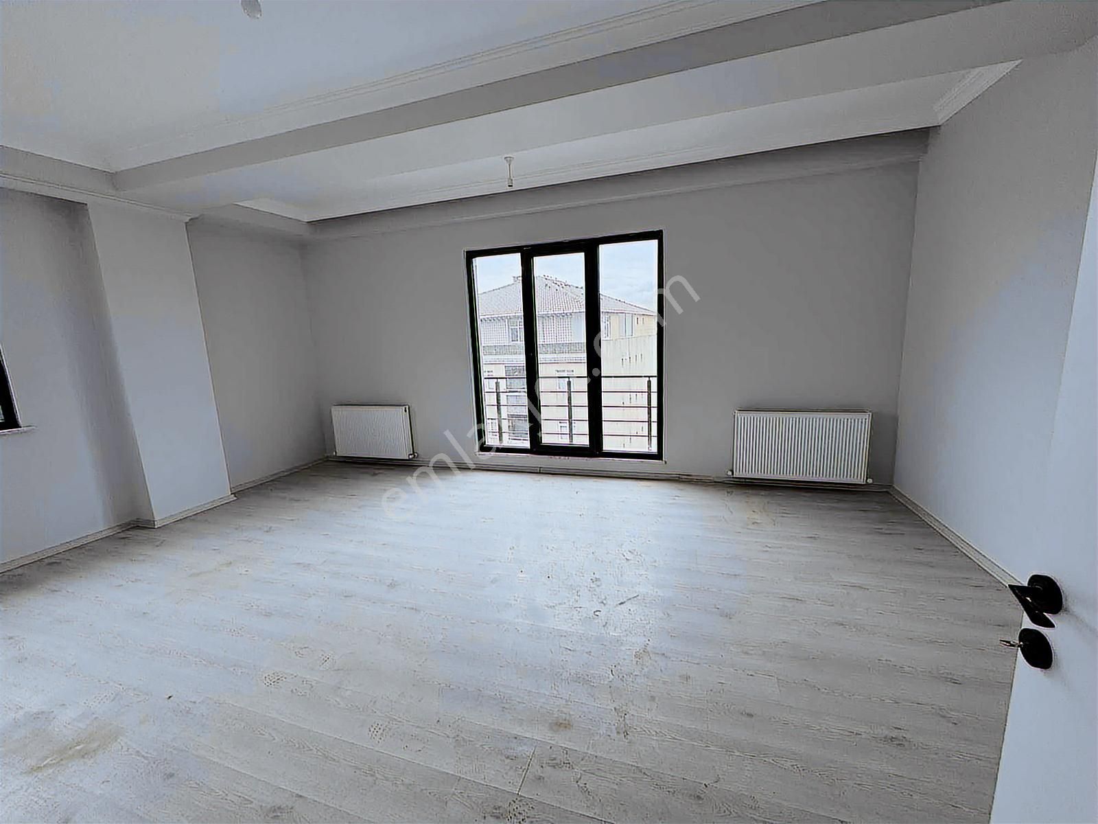 Satılık 6+2 200m²dubleks Daire 4.kat