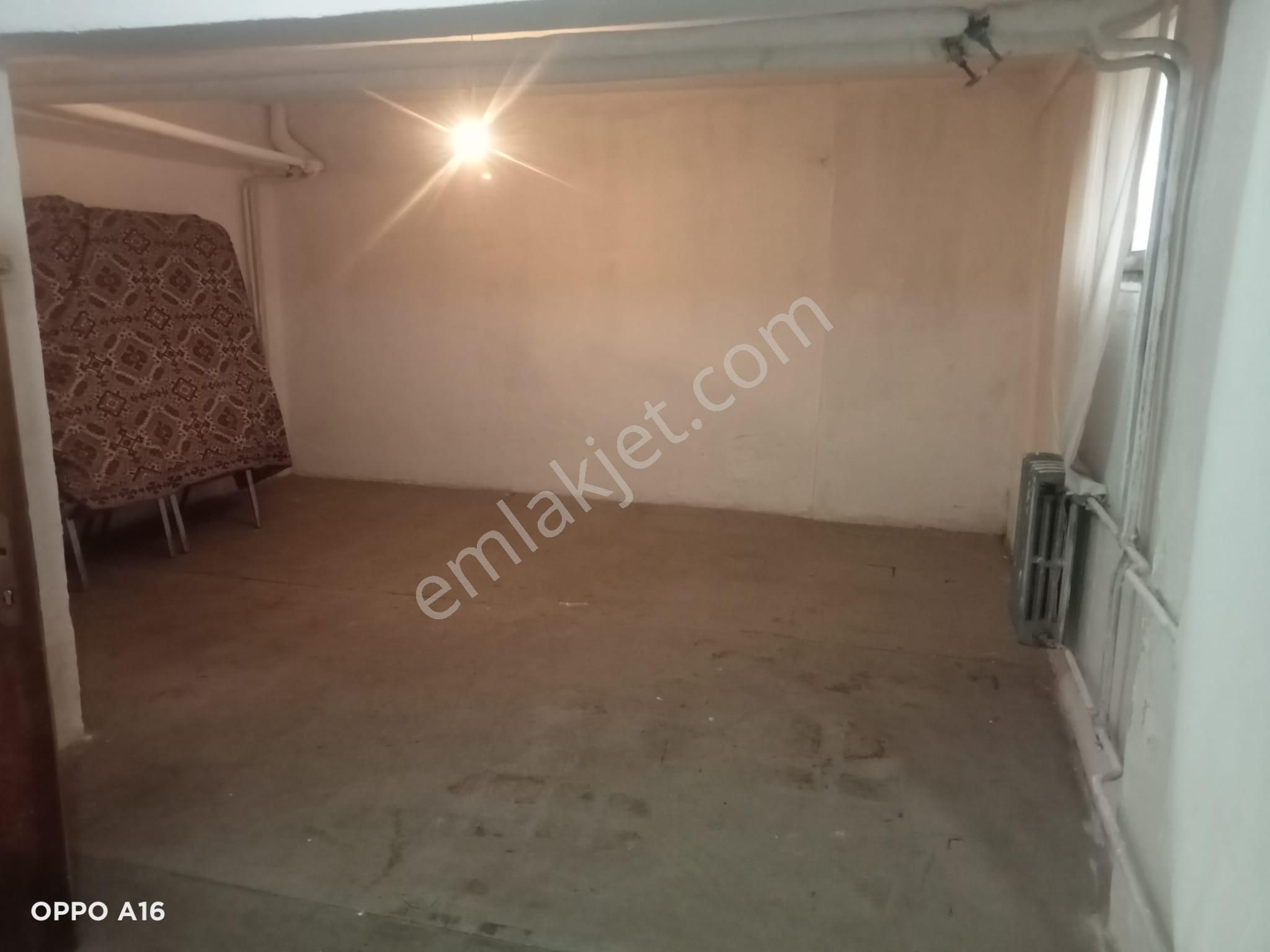 Başkent Hast Karşı Sokağında Herşey Dahil Yıllık 60000 Tl Kıralık Depo - Görsel 5