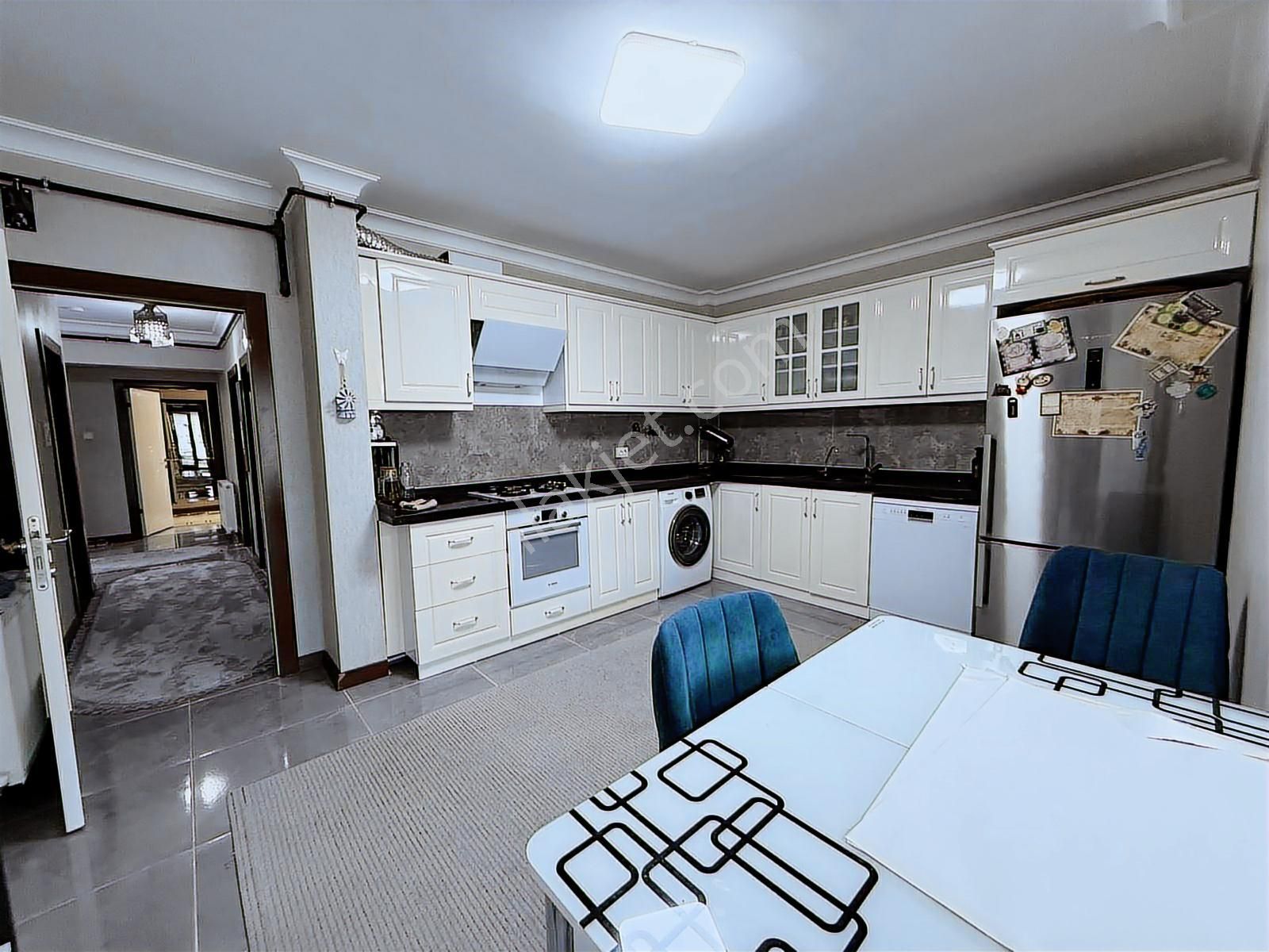 ꧁▇yılmaz'dan▇꧂site İçerisinde Manzaralı Masrafsız Lüks 3+1 Daire