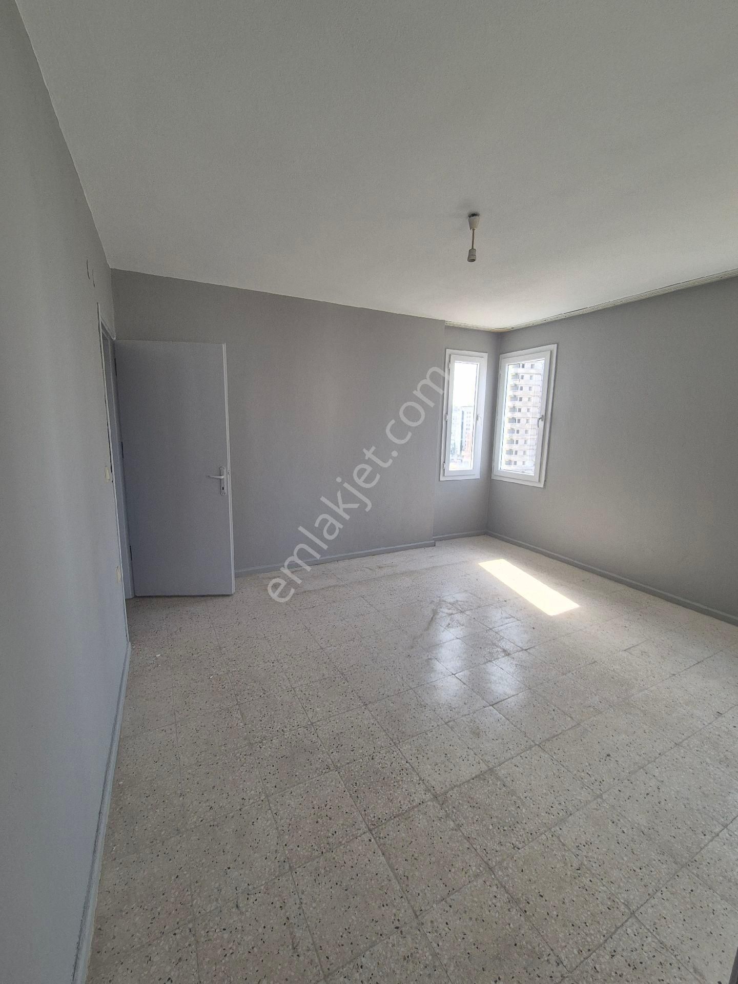 Huzurevlerinde 3+1 Kapalı Mutfak Merkezi Konumda Geniş Oturumlu Kiralık Daire - Görsel 11