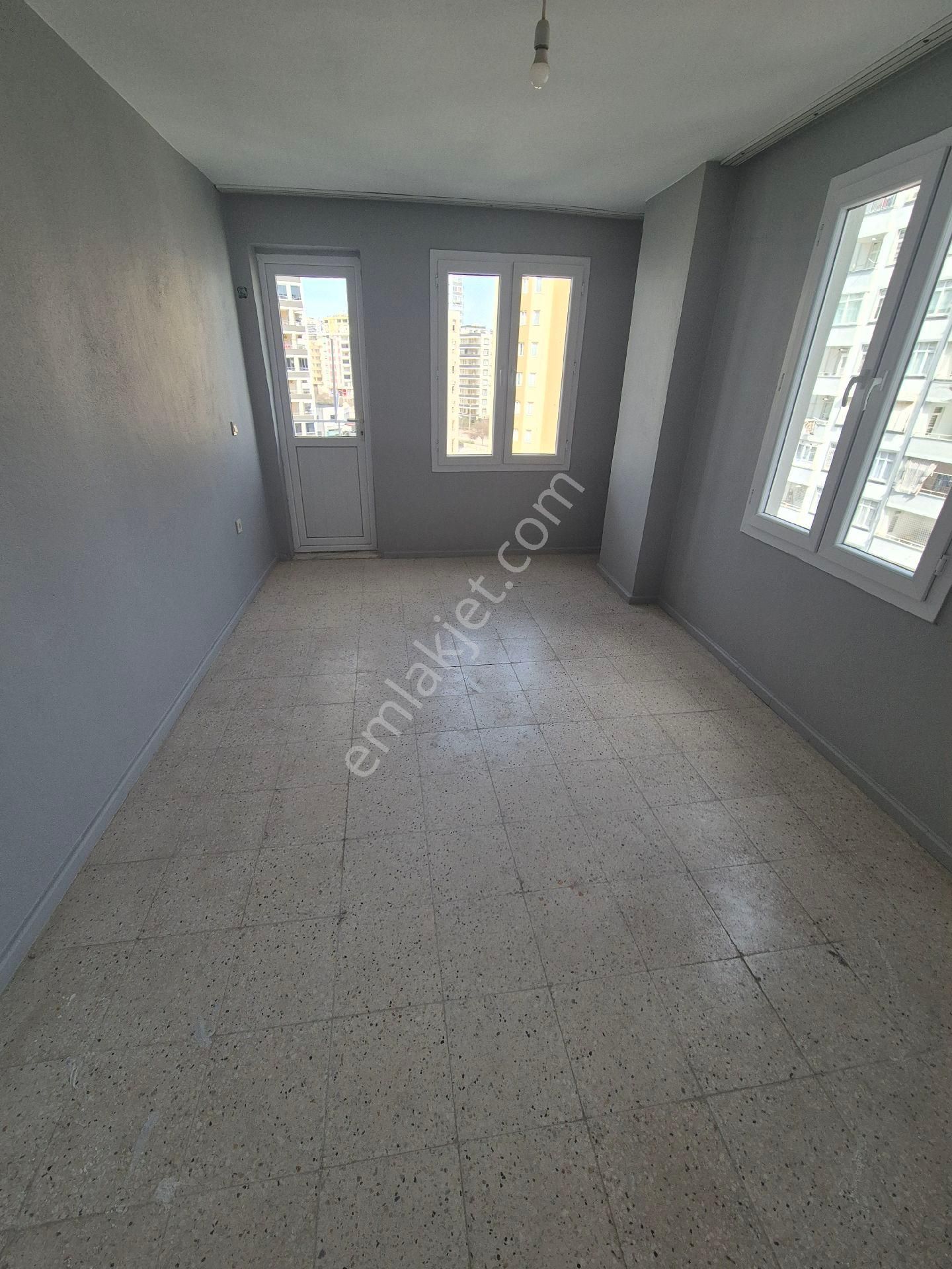 Huzurevlerinde 3+1 Kapalı Mutfak Merkezi Konumda Geniş Oturumlu Kiralık Daire - Görsel 10