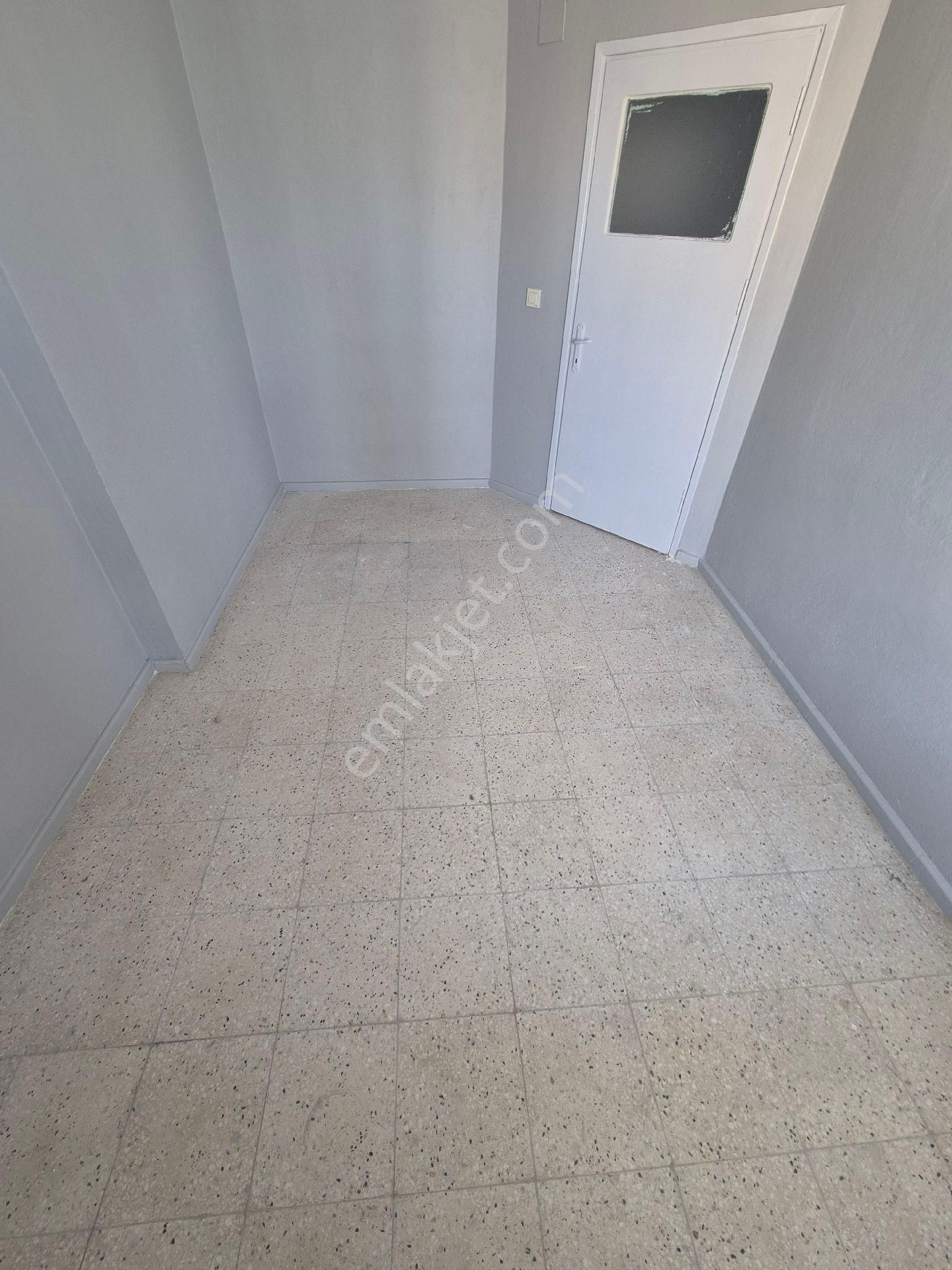 Huzurevlerinde 3+1 Kapalı Mutfak Merkezi Konumda Geniş Oturumlu Kiralık Daire - Görsel 17