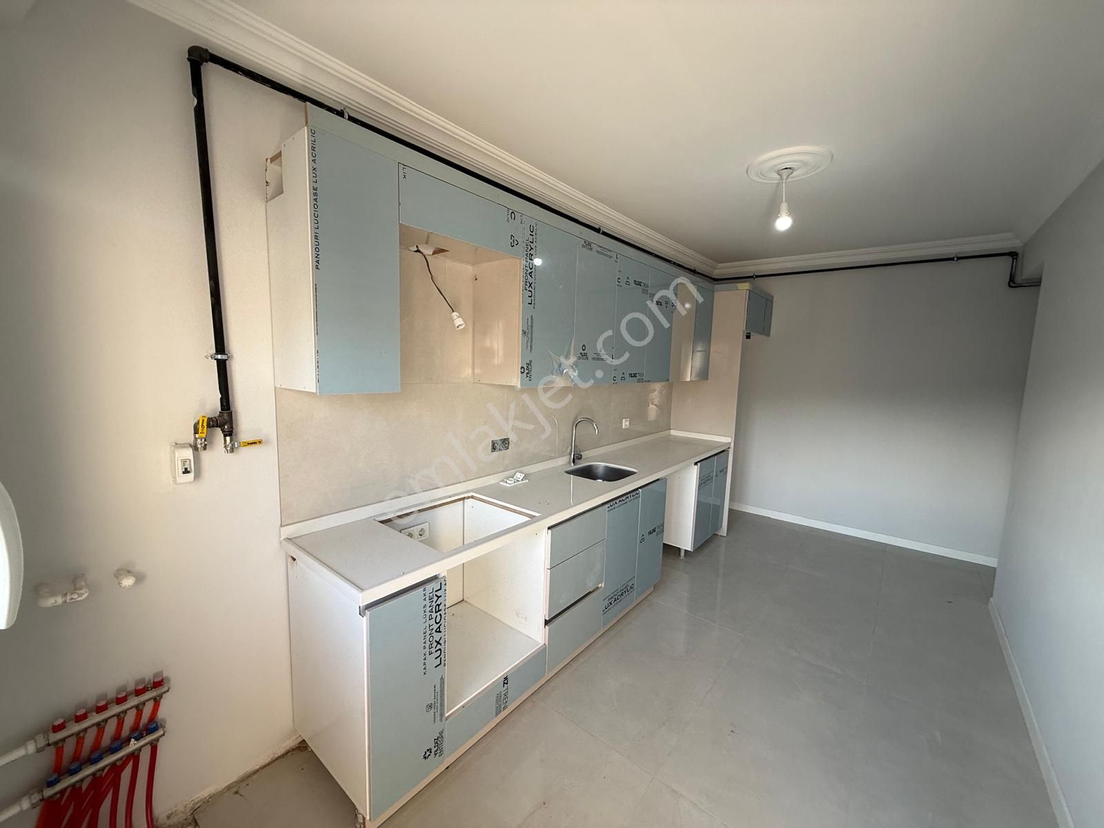 Salmandan Bilal Habeş Cami Yakını 3+1 Sıfır Daire 5.kat - Görsel 9