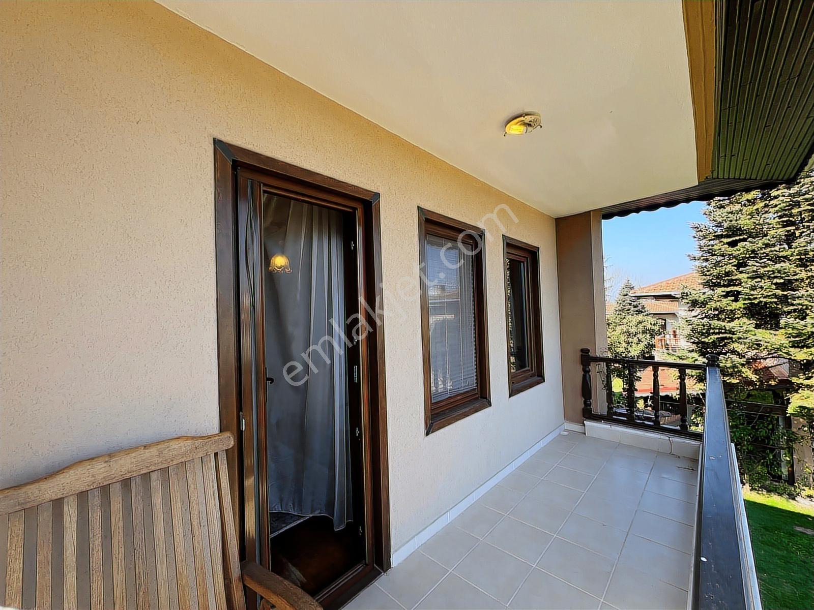 Sapanca Bağdat Caddesinde 3+1 Satılık Site İçi Villa - Görsel 6