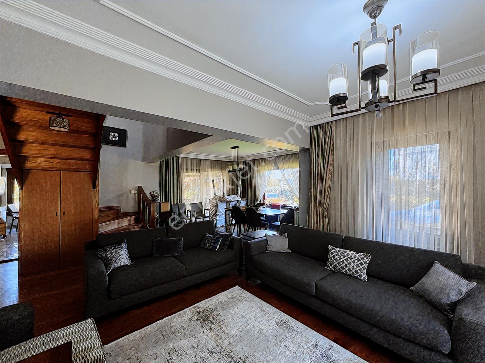 Sapanca Bağdat Caddesinde 3+1 Satılık Site İçi Villa - Görsel 19