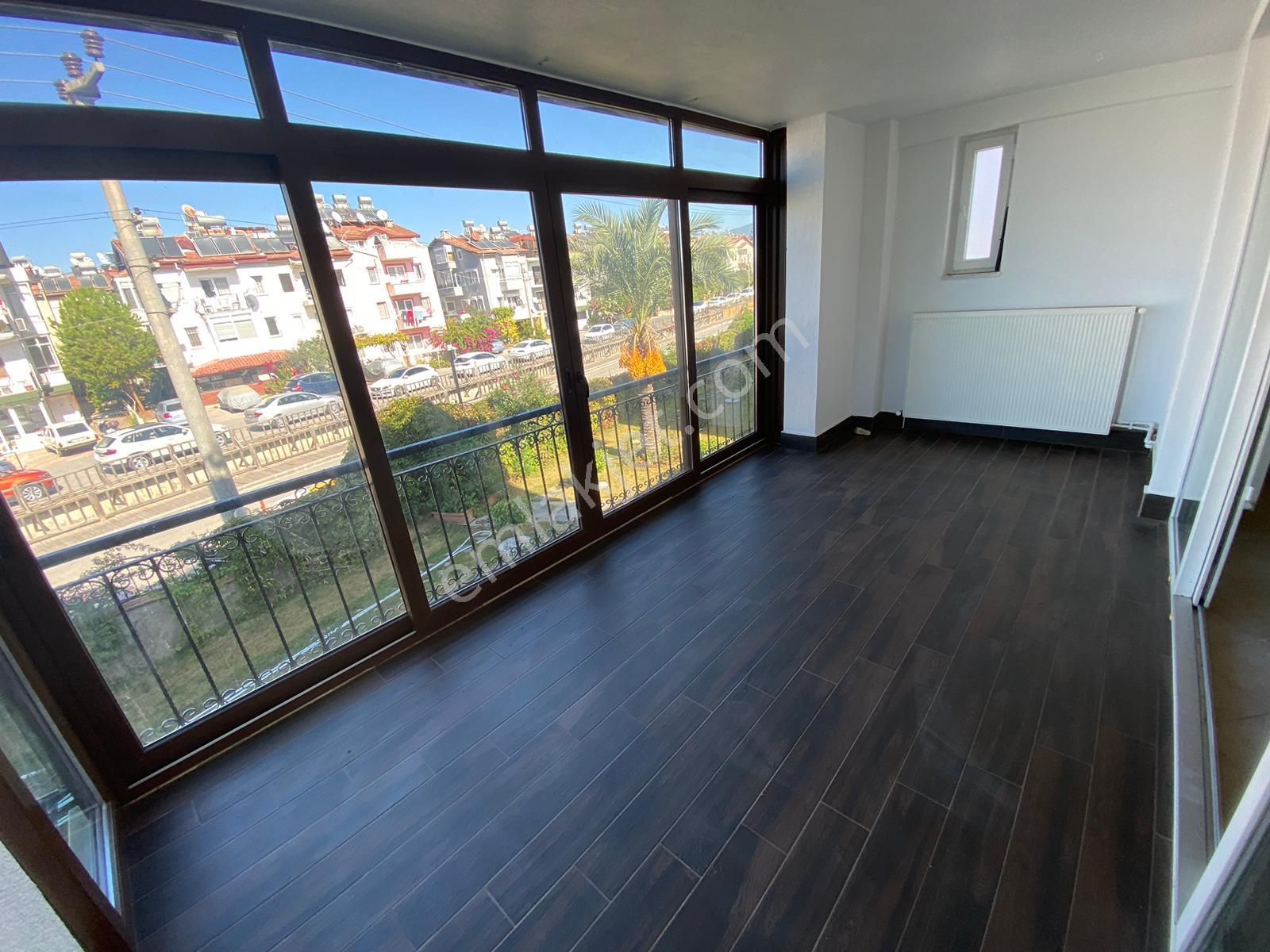 Goldhouse Dan Kiralık Daire Tuzla Da 3+1 Havuzlu Site De - Görsel 23