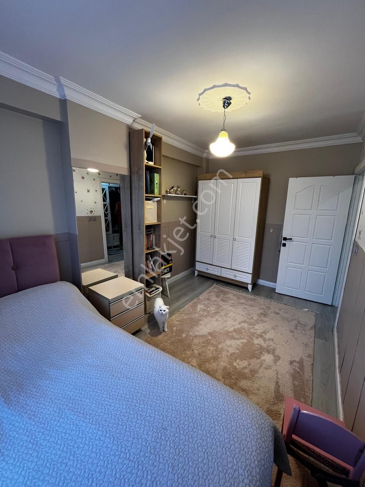 Eyüp Akşemsettın'de Satılık 5+1 Dubleks Daıre - Görsel 18