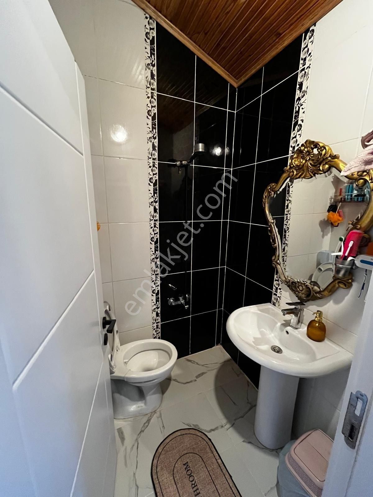 Eyüp Akşemsettın'de Satılık 5+1 Dubleks Daıre - Görsel 21