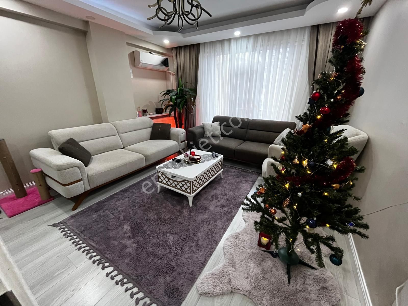 Eyüp Akşemsettın'de Satılık 5+1 Dubleks Daıre - Görsel 2