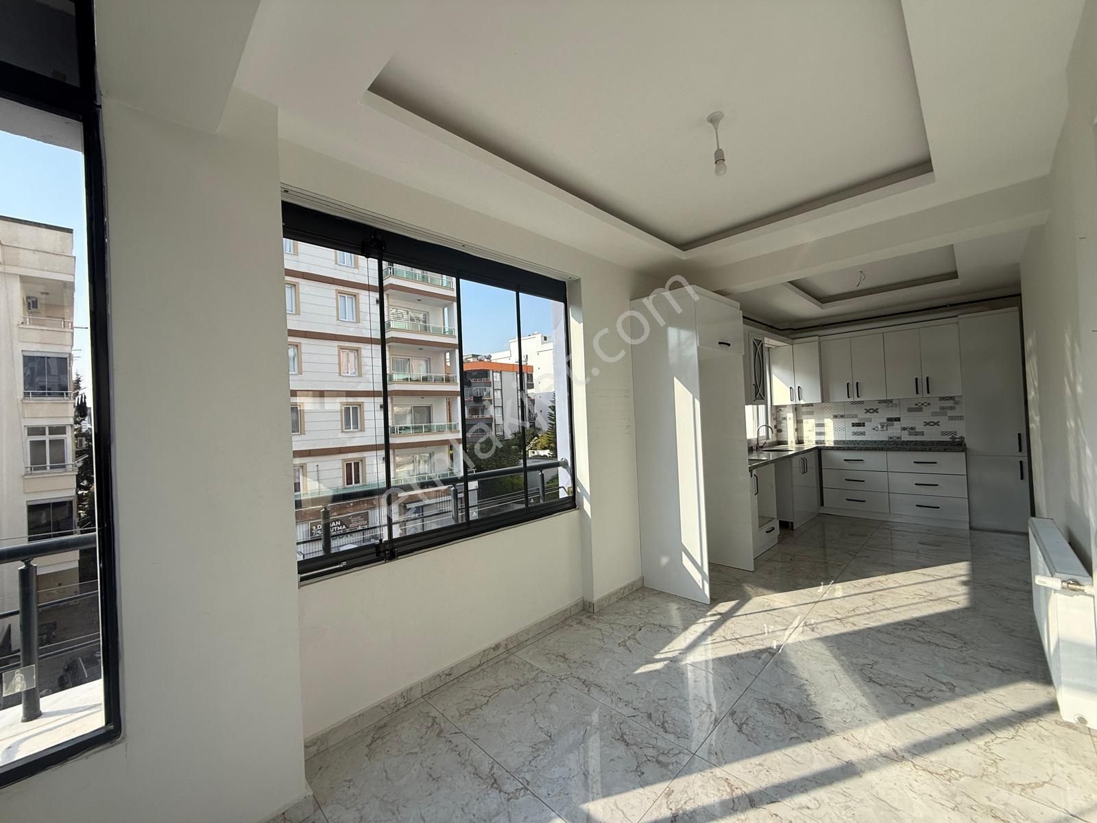 Mezitli Atatürk Mahallesi Bağımsız Mutfak Doğalgazlı Satılık 3+1 - Görsel 12