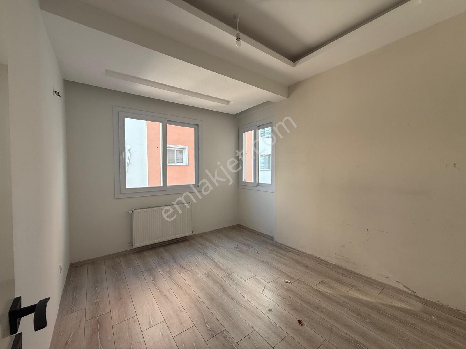 Mezitli Atatürk Mahallesi Bağımsız Mutfak Doğalgazlı Satılık 3+1 - Görsel 3