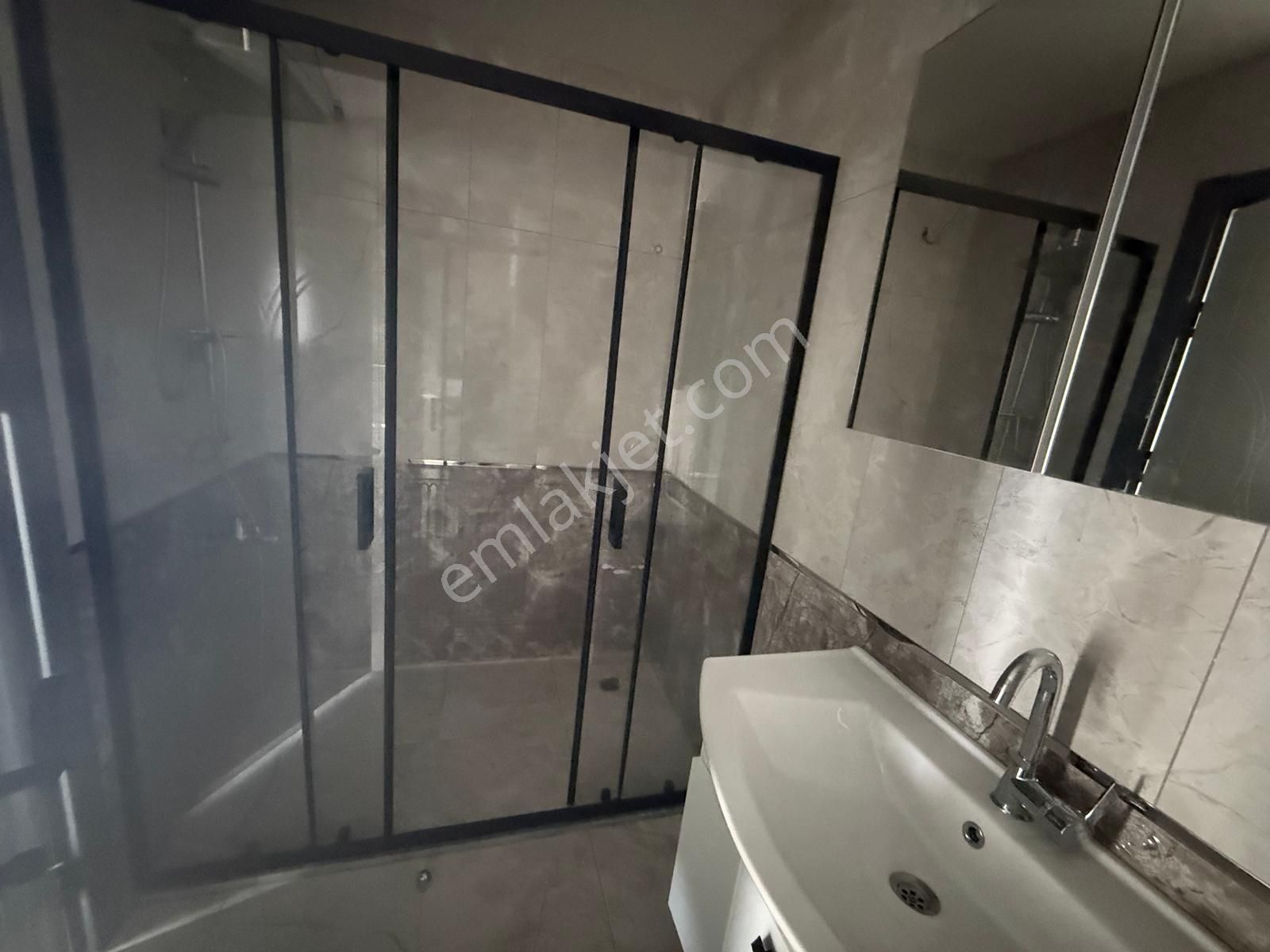 Mezitli Atatürk Mahallesi Bağımsız Mutfak Doğalgazlı Satılık 3+1 - Görsel 14