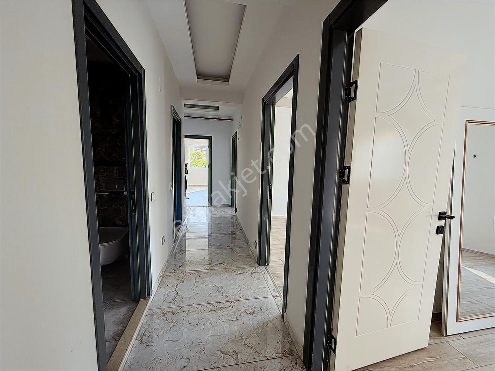 Mezitli Atatürk Mahallesi Bağımsız Mutfak Doğalgazlı Satılık 3+1 - Görsel 9