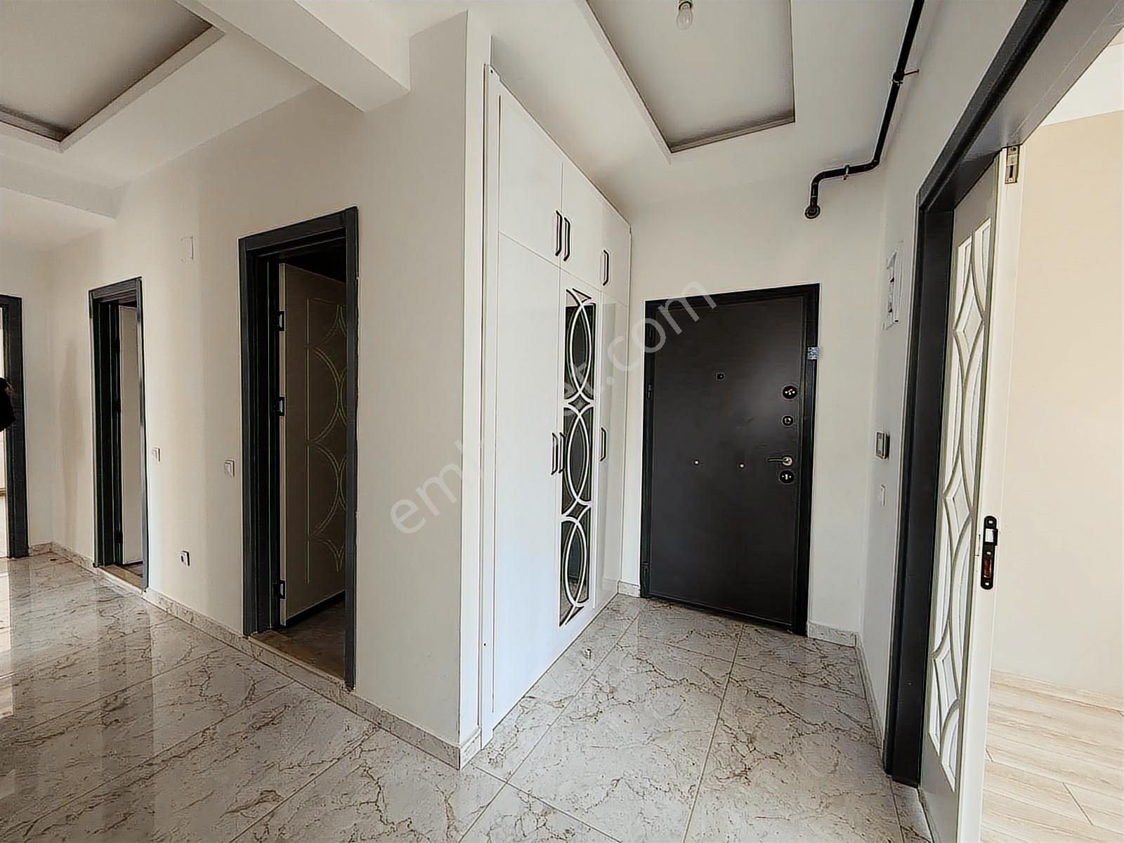 Mezitli Atatürk Mahallesi Bağımsız Mutfak Doğalgazlı Satılık 3+1 - Görsel 7