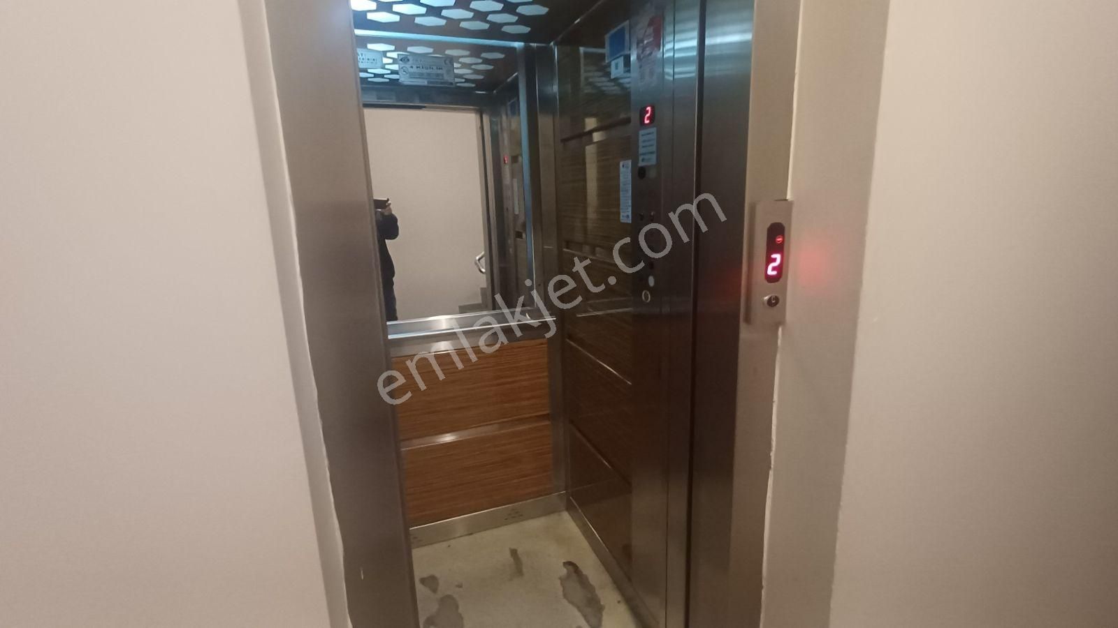 Çekezköy'de Kiralık 2+1 Daire - Görsel 24
