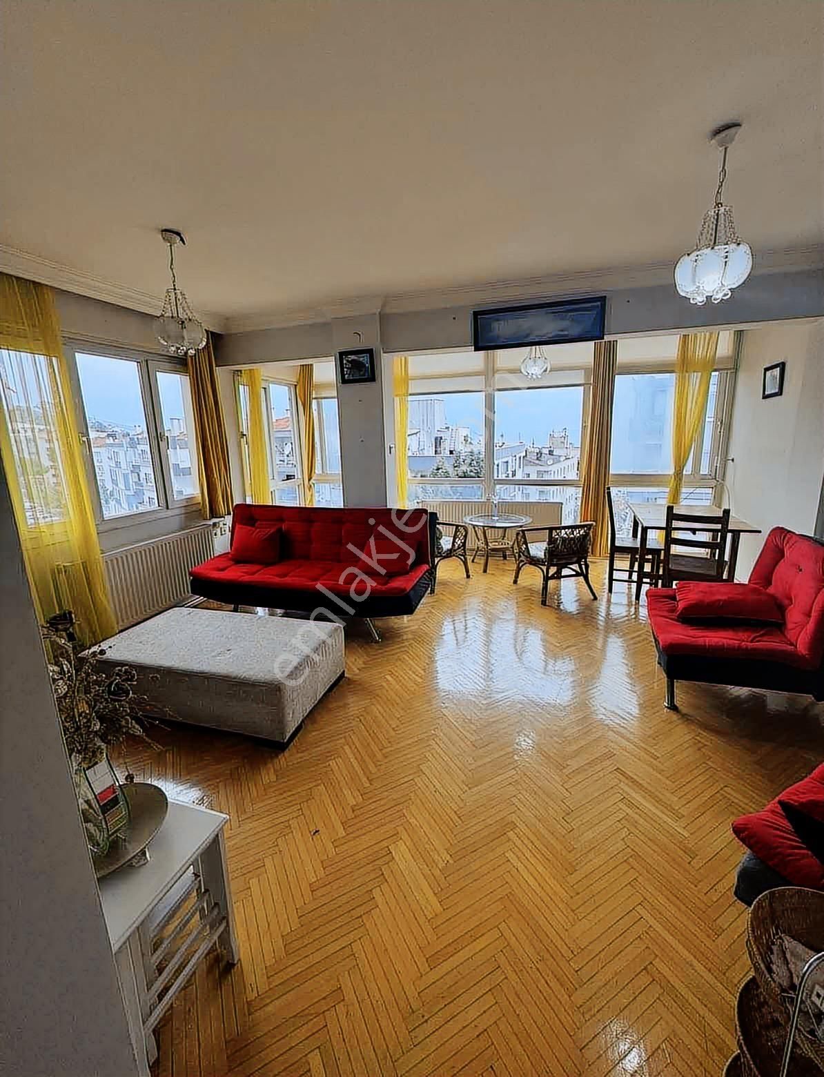 Göztepe Deniz Manzaralı Eşyalı Kiralık Daire - Görsel 14