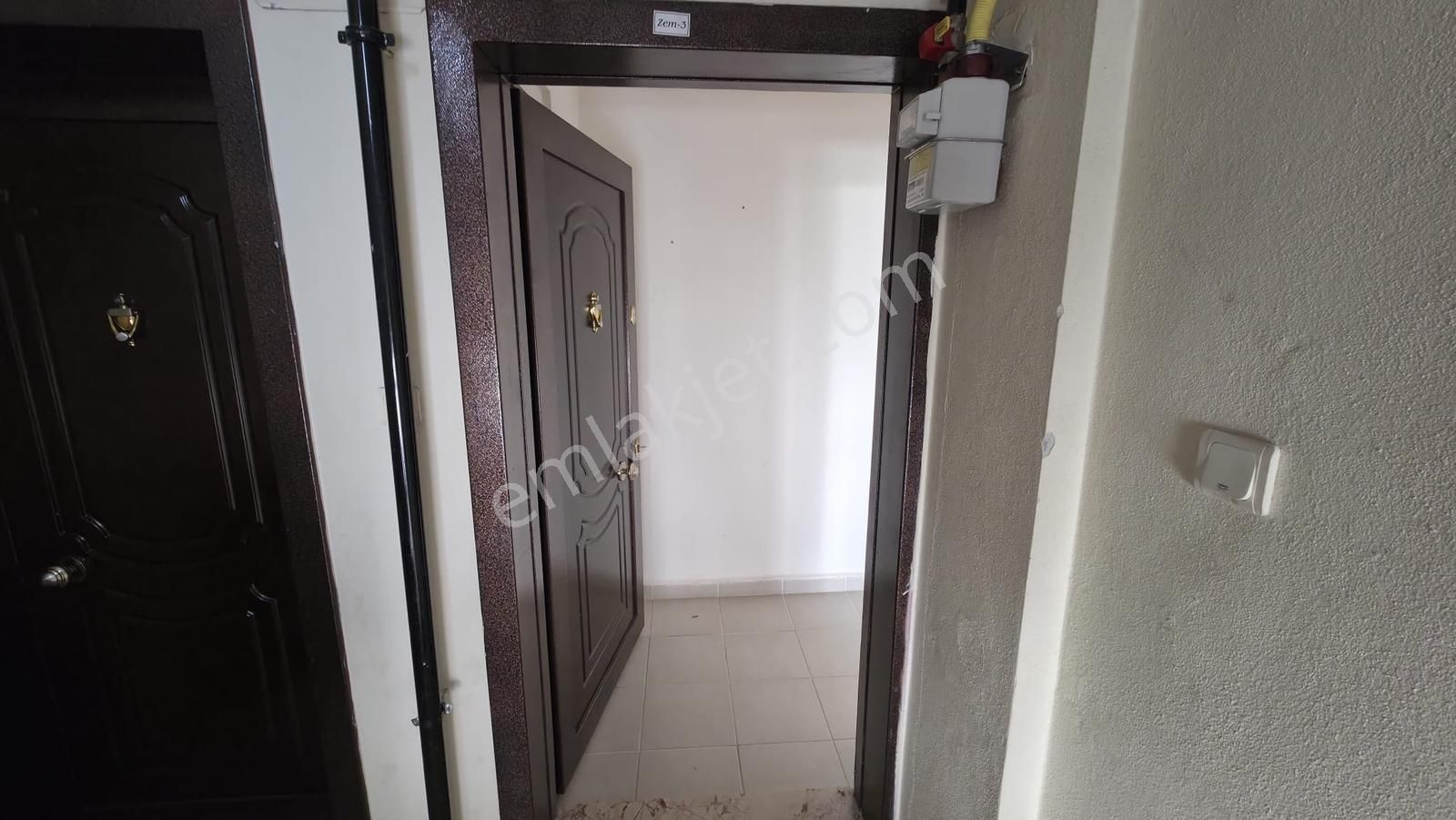 Yıldız Mah. Sarp Sitesinde Satılık 3+1 Geniş Daire - Görsel 19