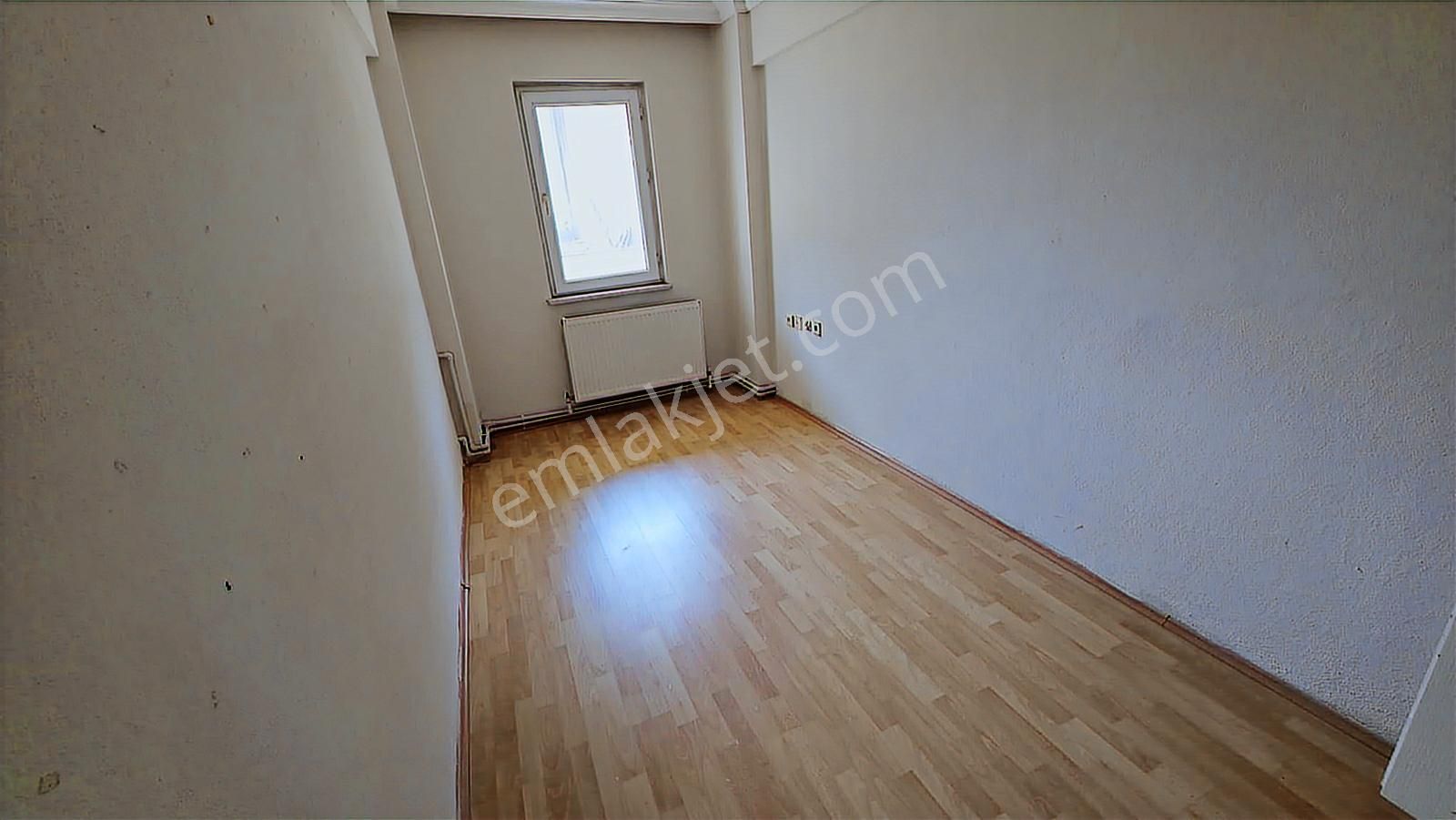 Yıldız Mah. Sarp Sitesinde Satılık 3+1 Geniş Daire - Görsel 16