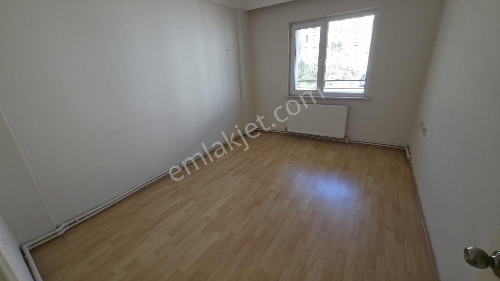 Yıldız Mah. Sarp Sitesinde Satılık 3+1 Geniş Daire - Görsel 21