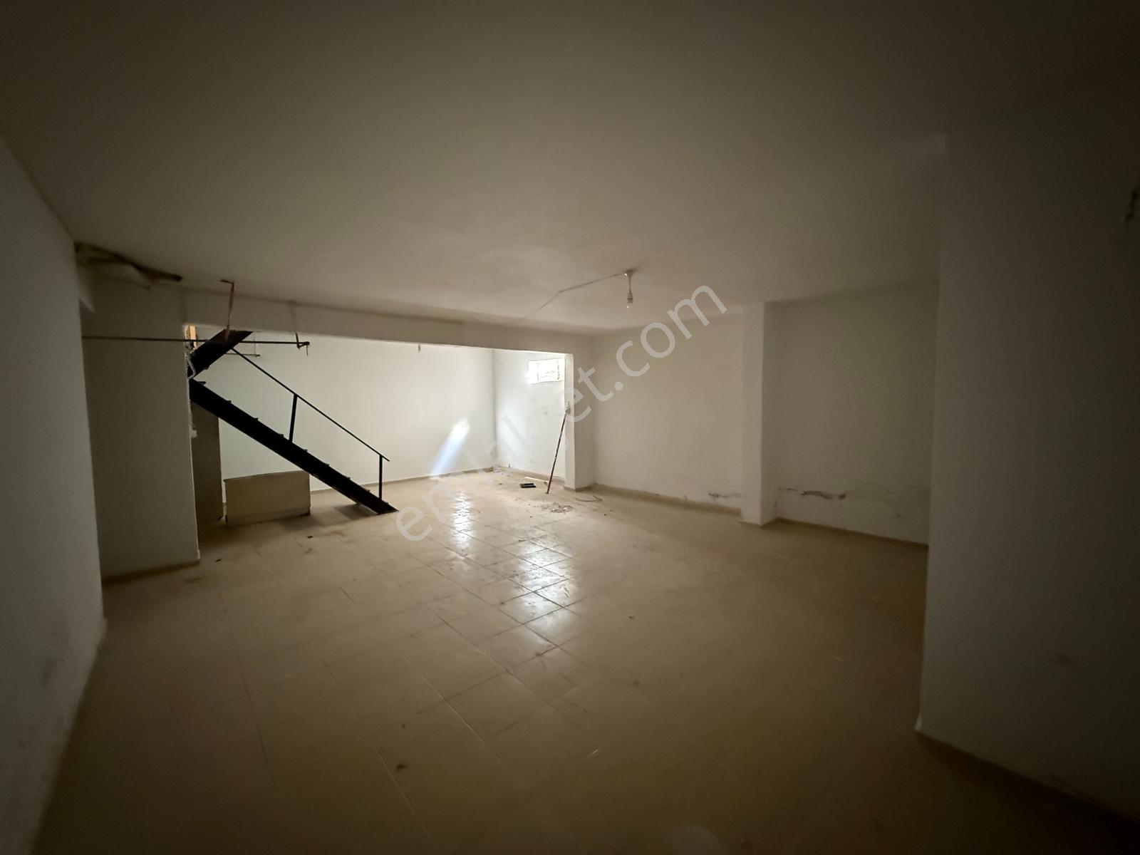Reşatbey'de 150 M2 Zemin+bodrum+asma Kat Satılık İşyeri - Görsel 19