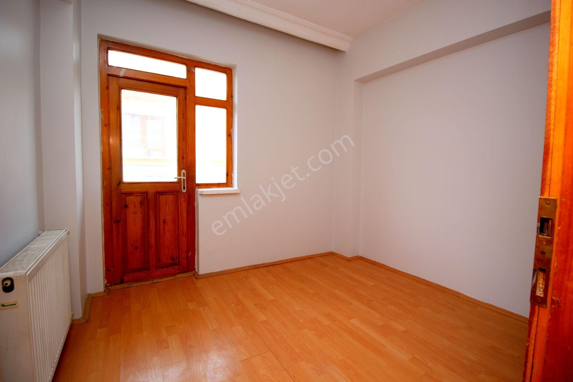 Emre Emlak'tan Elvan'da Yht Gar Yakını Arakatta Ön Cephe Satılık 3+1 Daire - Görsel 10