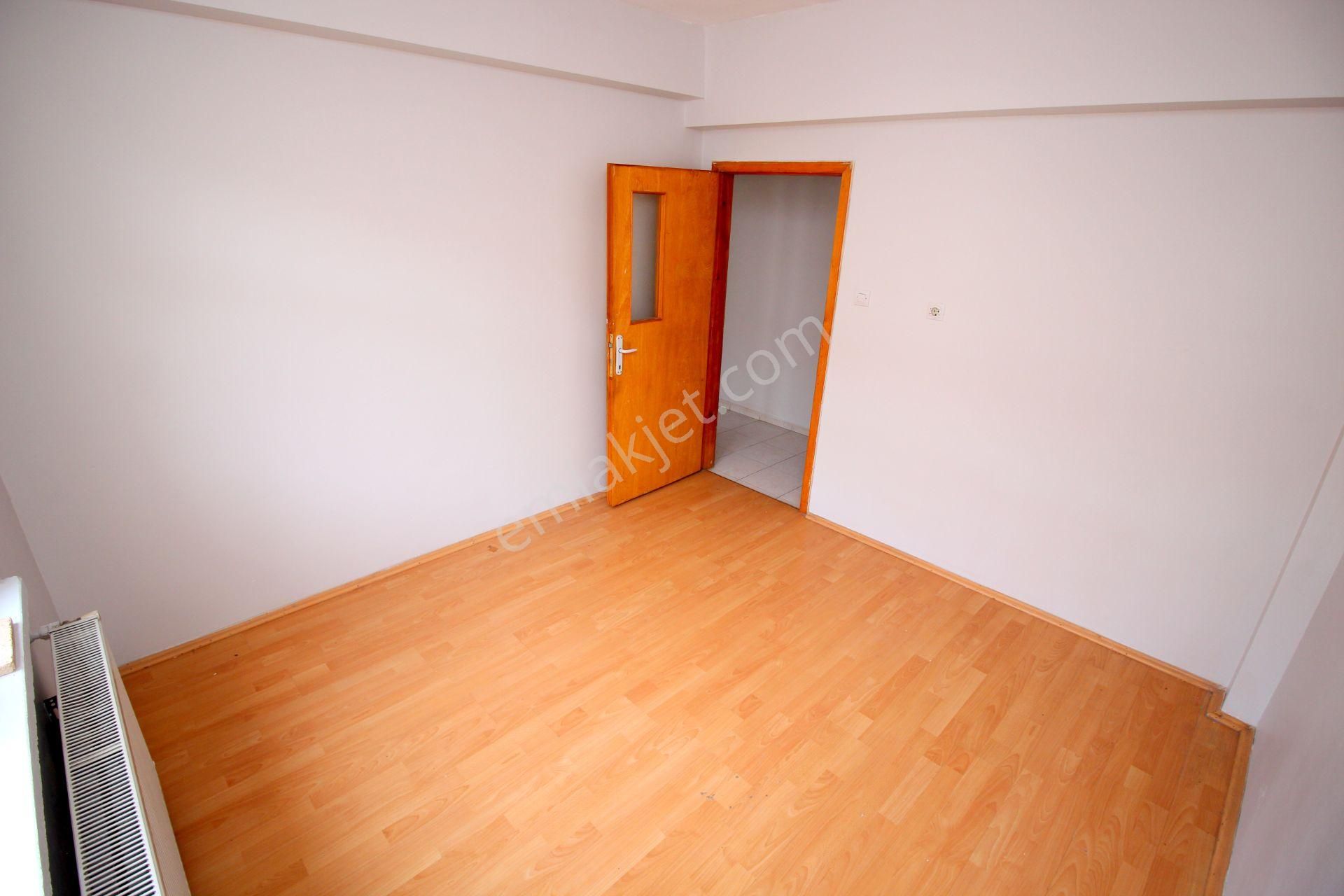 Emre Emlak'tan Elvan'da Yht Gar Yakını Arakatta Ön Cephe Satılık 3+1 Daire - Görsel 20