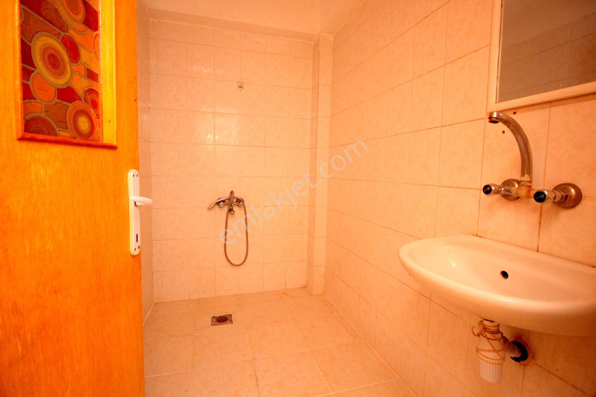 Emre Emlak'tan Elvan'da Yht Gar Yakını Arakatta Ön Cephe Satılık 3+1 Daire - Görsel 24