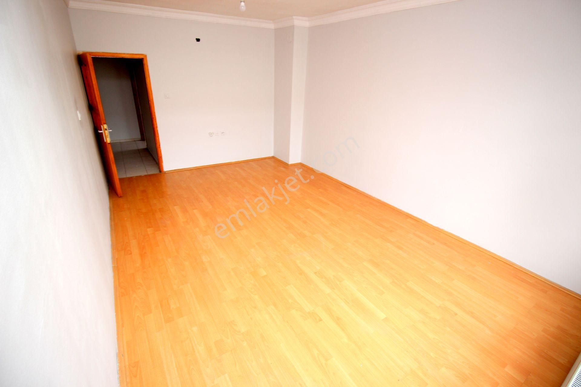 Emre Emlak'tan Elvan'da Yht Gar Yakını Arakatta Ön Cephe Satılık 3+1 Daire - Görsel 9