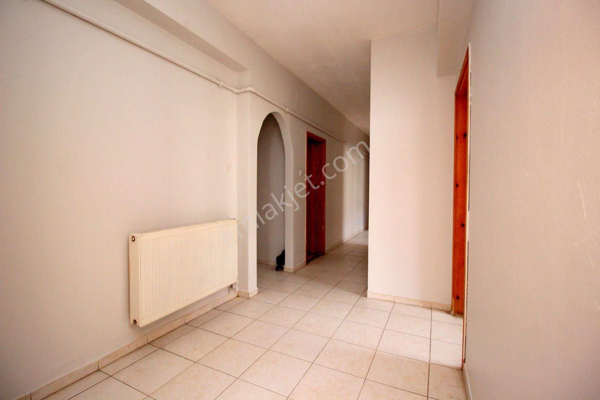 Emre Emlak'tan Elvan'da Yht Gar Yakını Arakatta Ön Cephe Satılık 3+1 Daire - Görsel 23