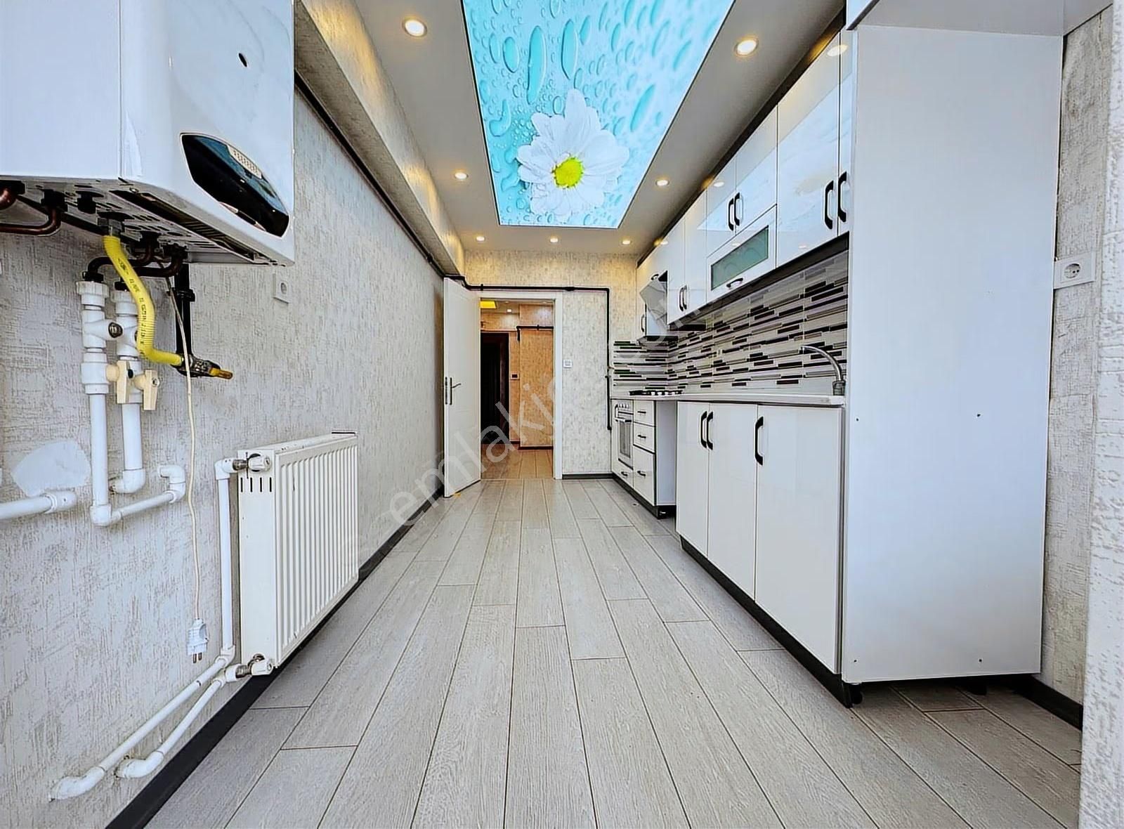 Keçiören Bağlum Da Üniversite Yanı Merkz De Kiralık Yapılı Daire - Görsel 6