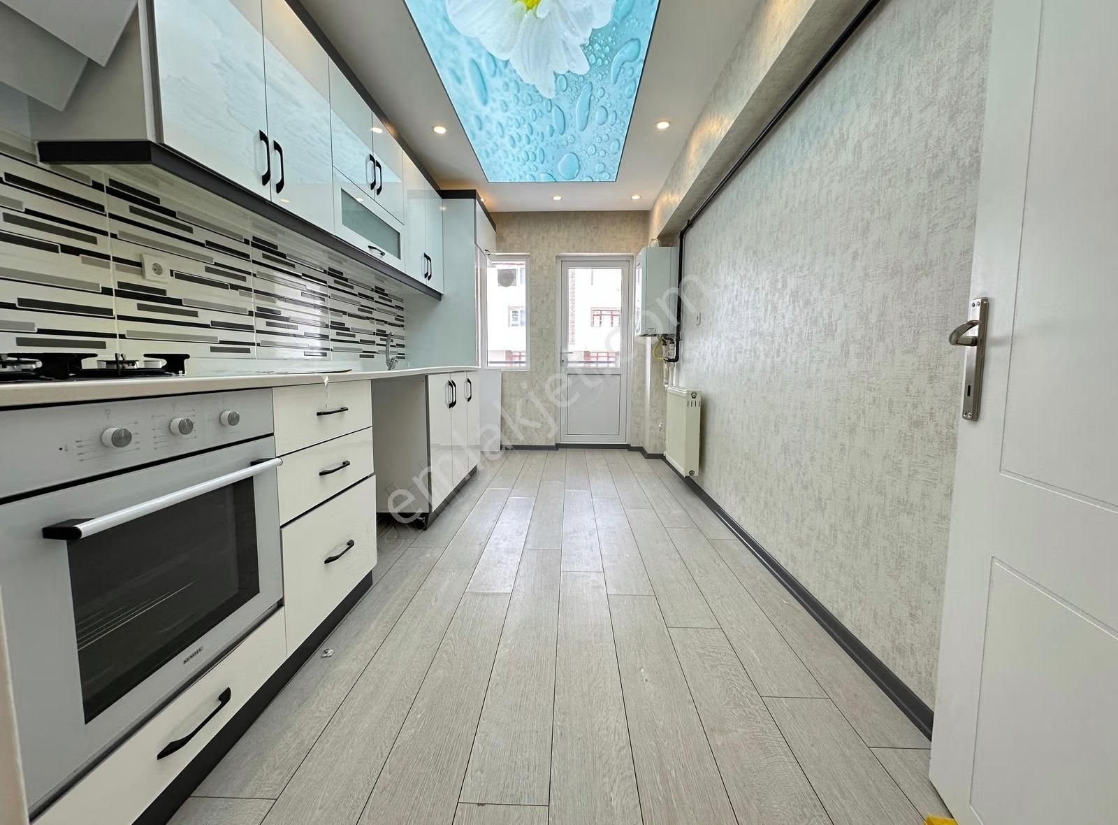 Keçiören Bağlum Da Üniversite Yanı Merkz De Kiralık Yapılı Daire - Görsel 17