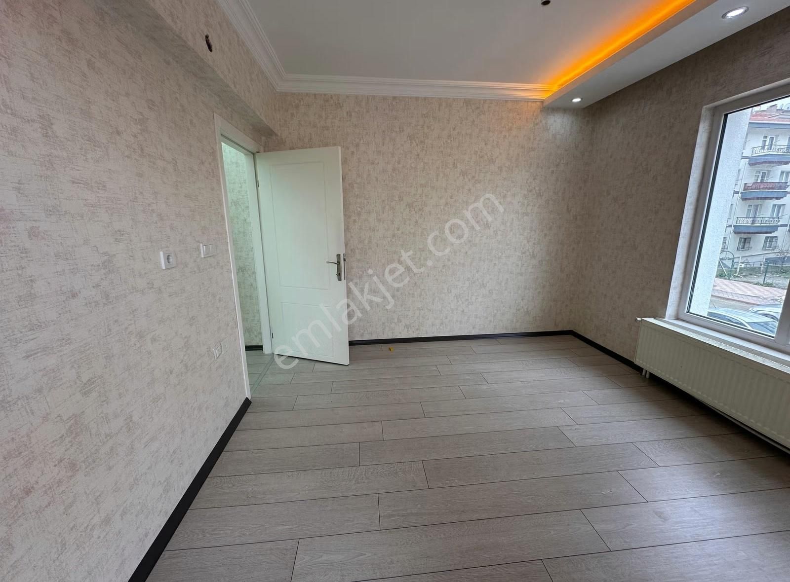 Keçiören Bağlum Da Üniversite Yanı Merkz De Kiralık Yapılı Daire - Görsel 29