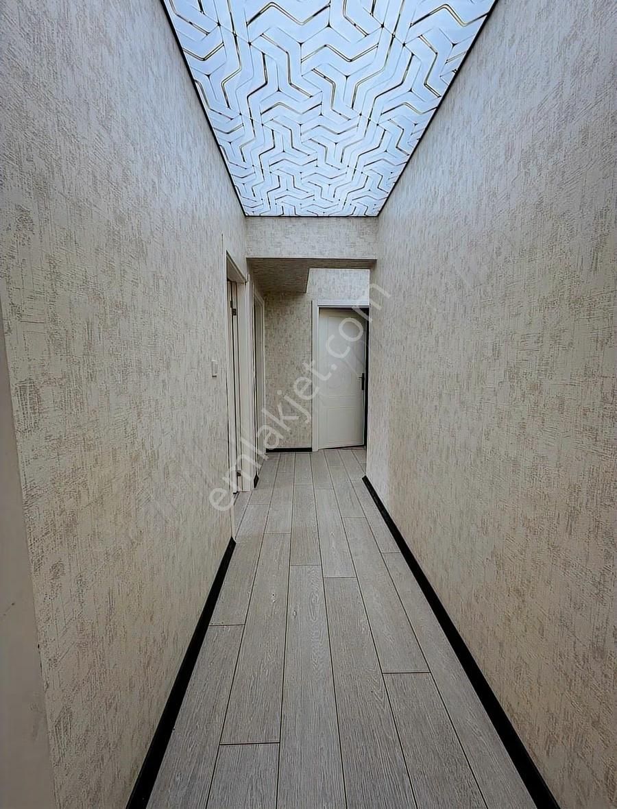 Keçiören Bağlum Da Üniversite Yanı Merkz De Kiralık Yapılı Daire - Görsel 23