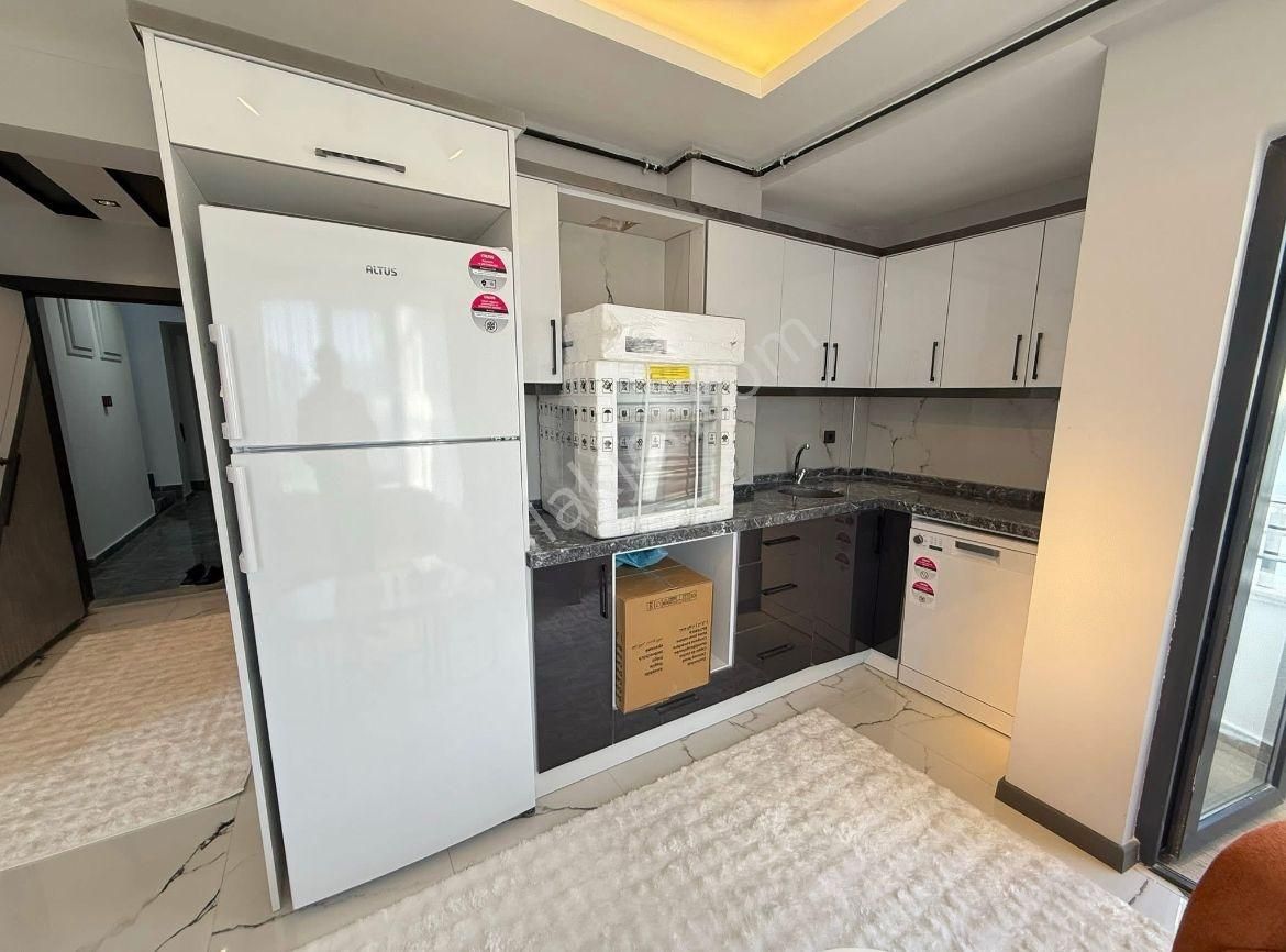 Lüks Tasarımlı Yatırımlık Ve Oturumluk Satılık 1+1 - Görsel 20