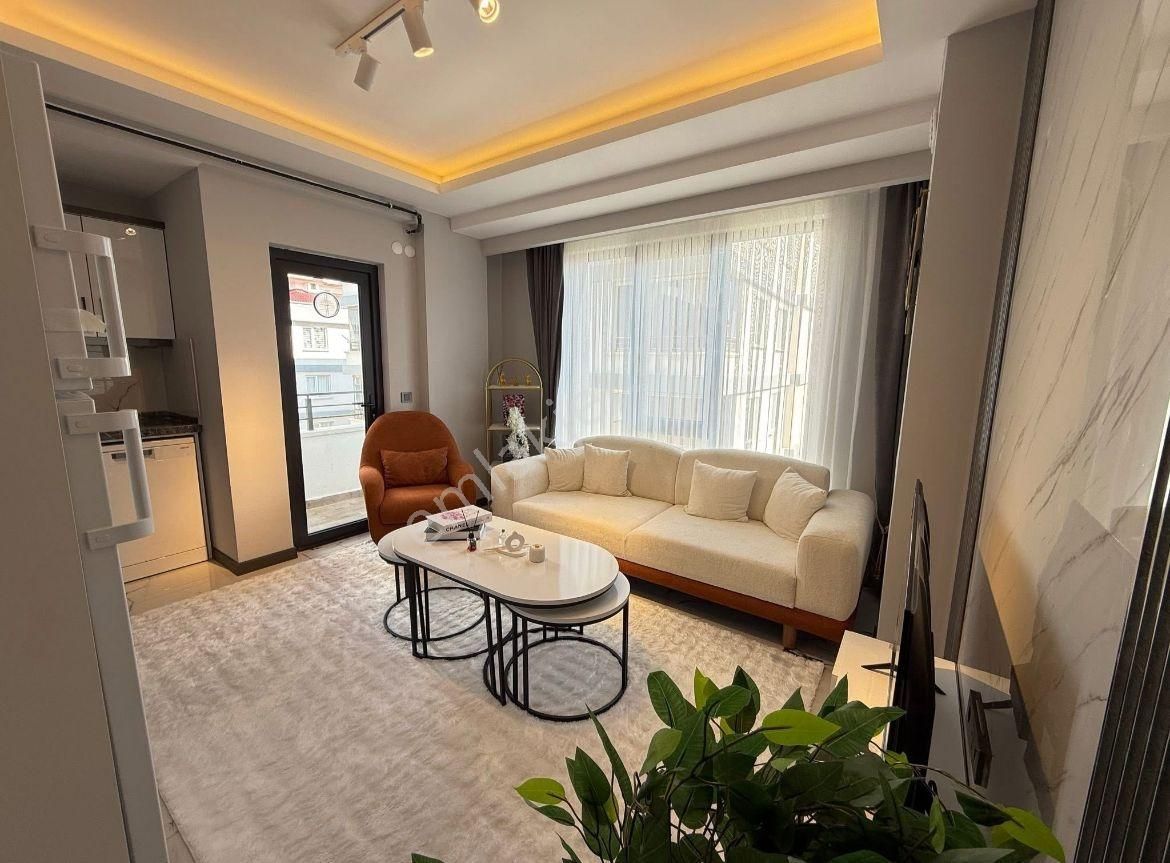 Lüks Tasarımlı Yatırımlık Ve Oturumluk Satılık 1+1 - Görsel 7