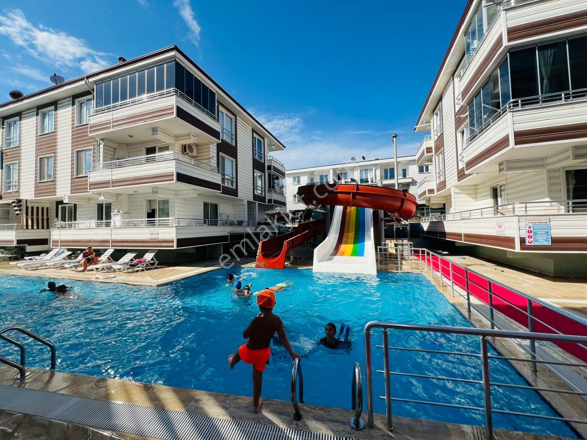 Otel Tadında Tatil Keyfi...aqua Parklı Sitede 3.kat 1+1 - Görsel 8