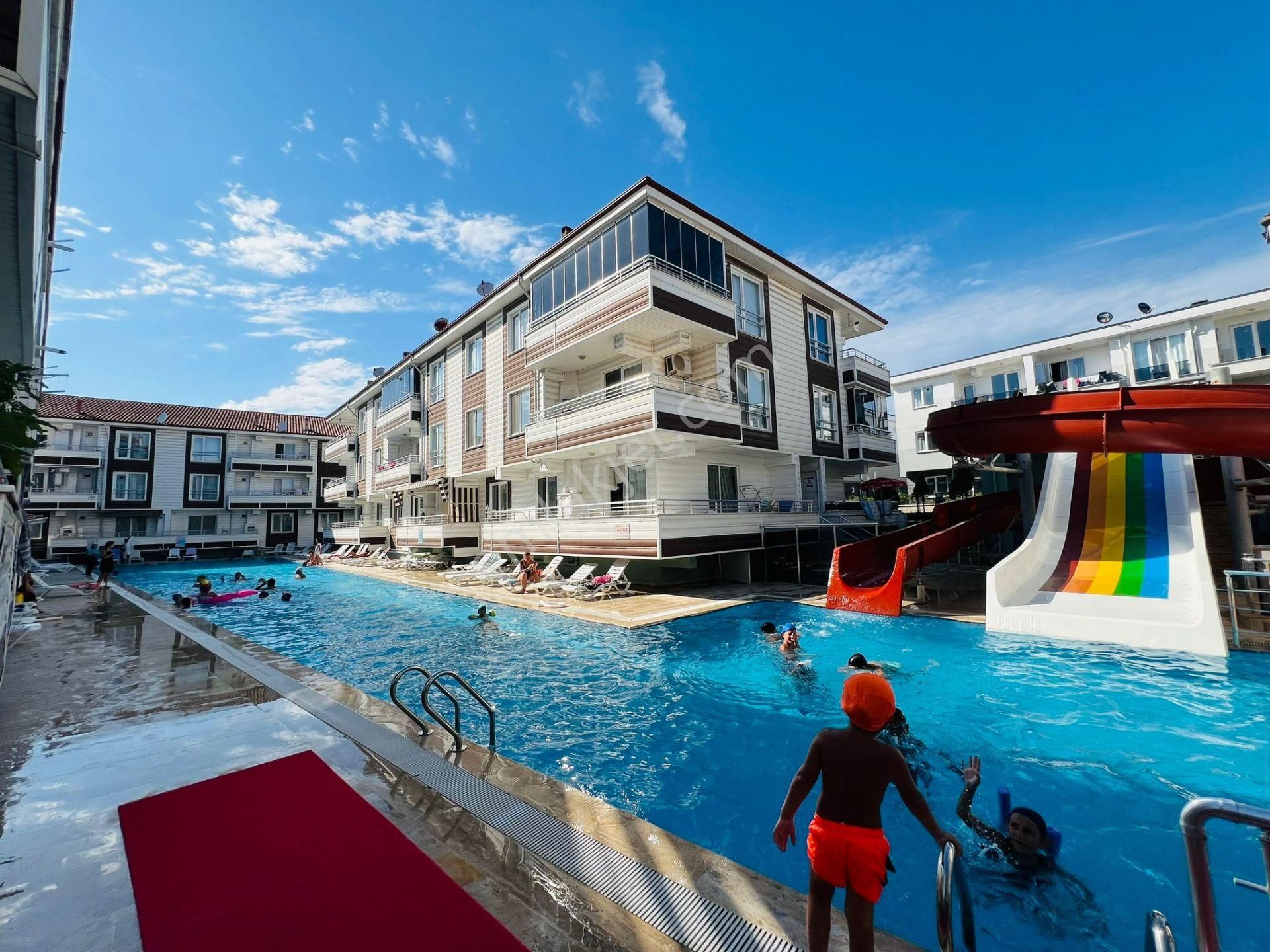 Otel Tadında Tatil Keyfi...aqua Parklı Sitede 3.kat 1+1 - Görsel 4