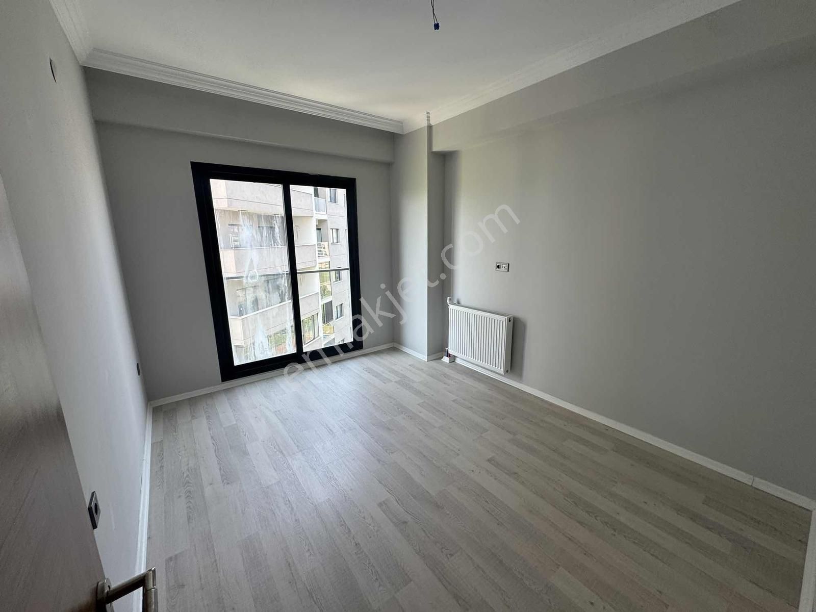 Torbalı Da Havuzlu Güvenlikli Sitede Kiralık 2+1 Daire - Görsel 17